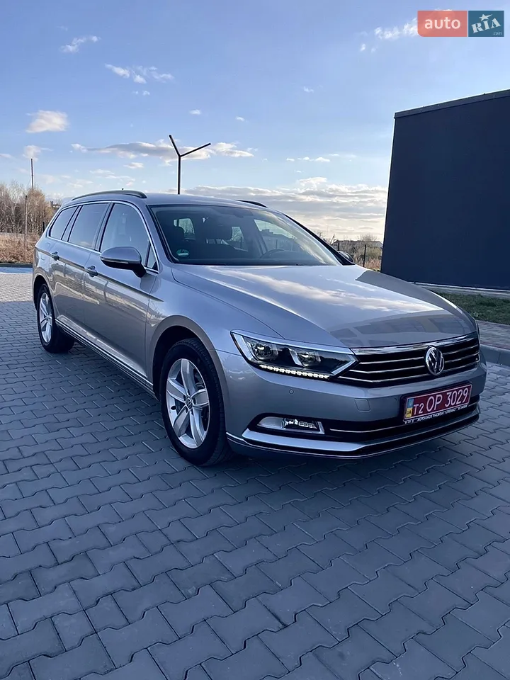 2017 Volkswagen Passat - мініатюра 25