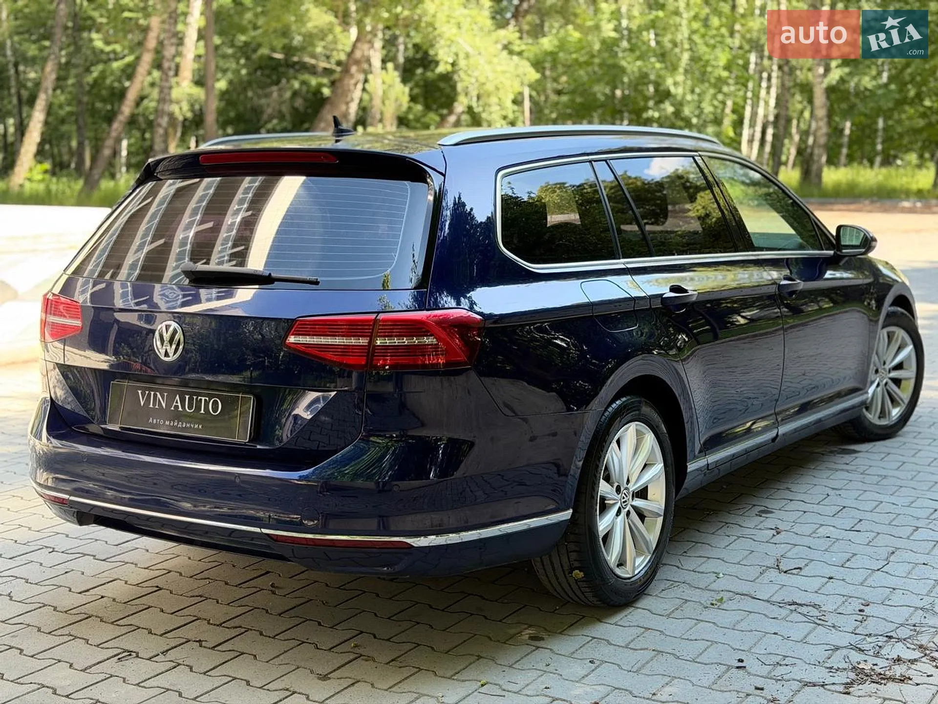 2017 Volkswagen Passat - мініатюра 12