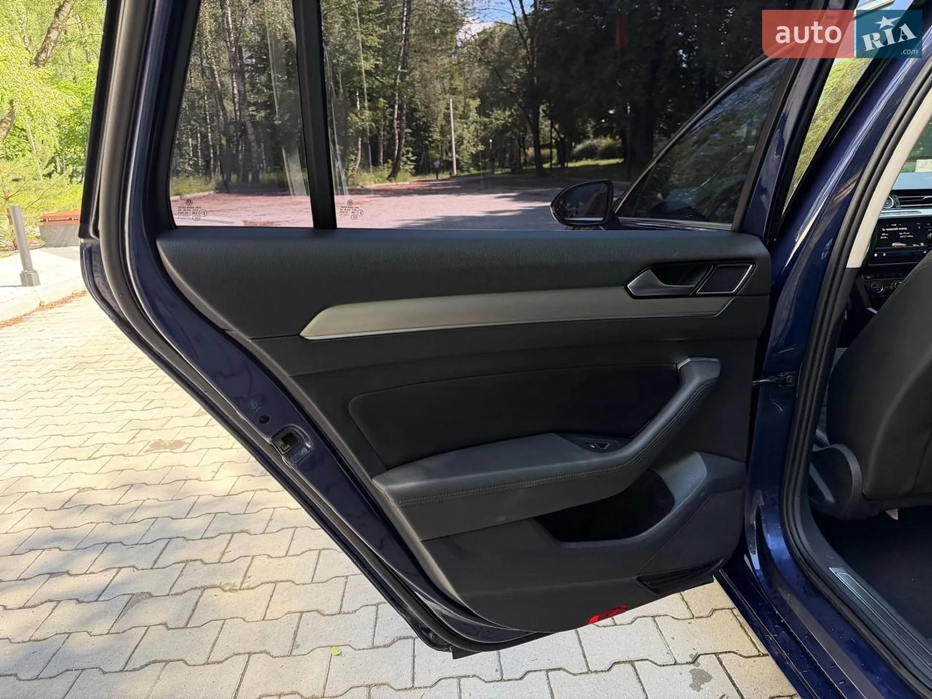 2017 Volkswagen Passat - мініатюра 27