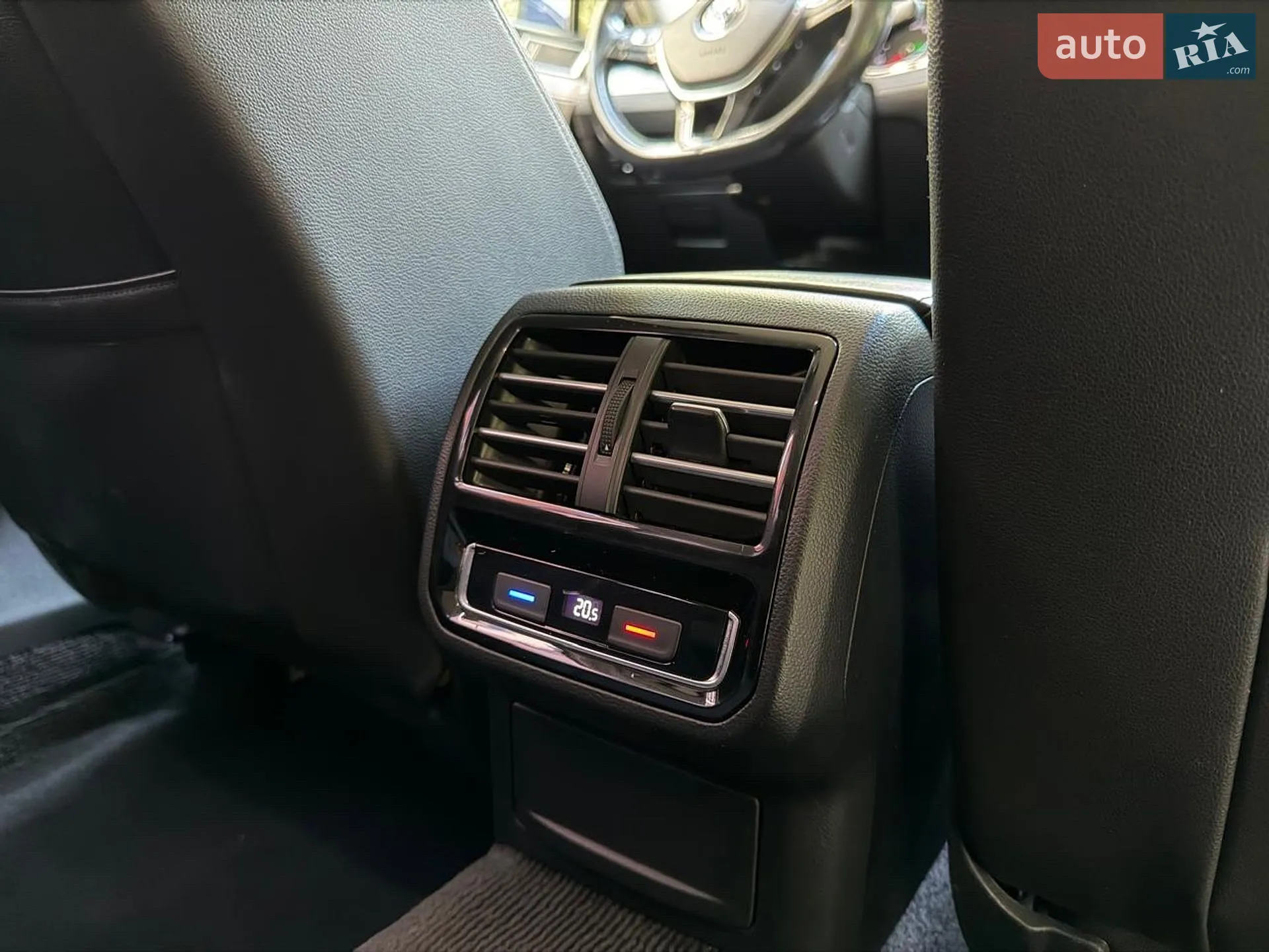 2017 Volkswagen Passat - мініатюра 38