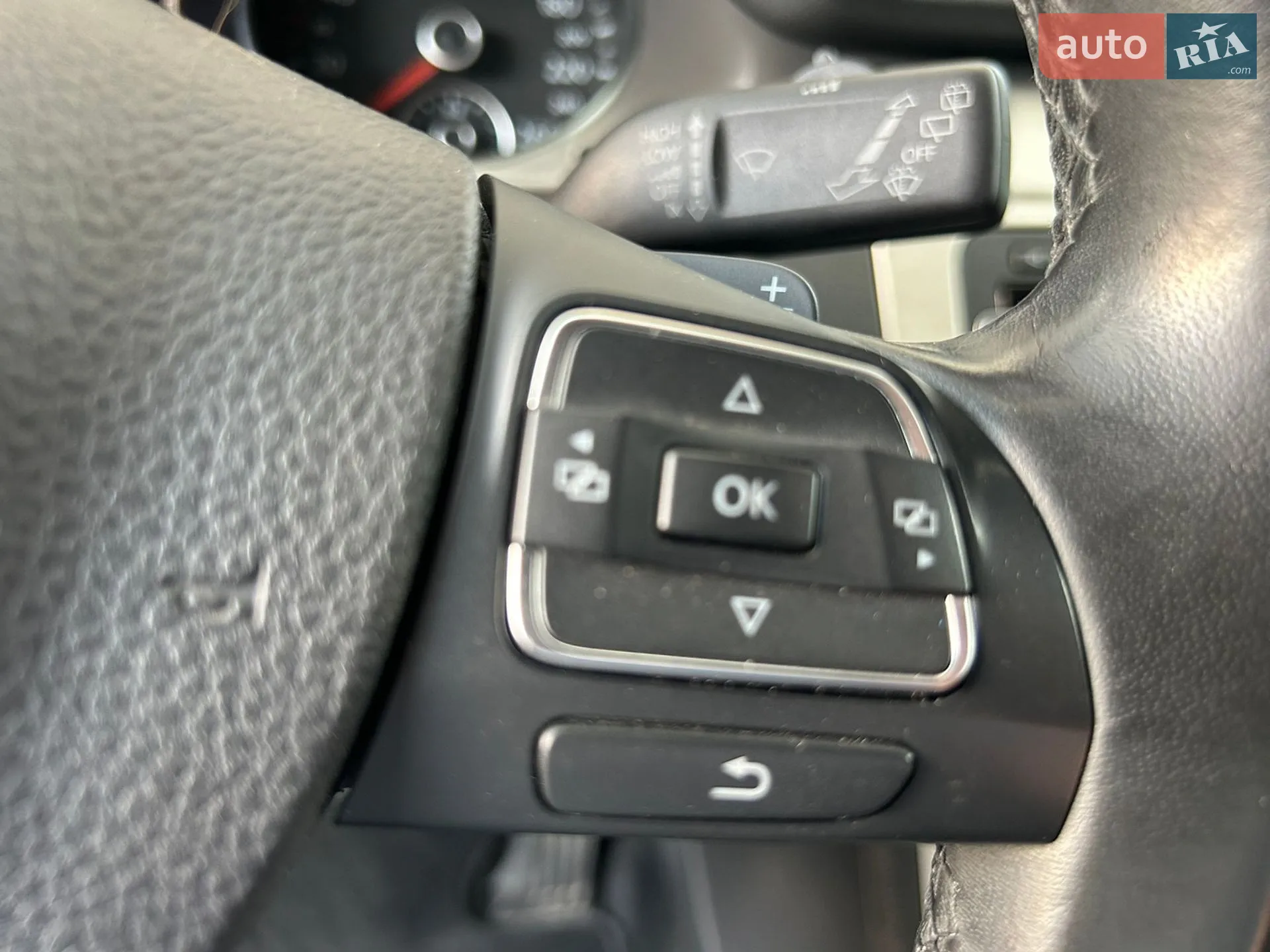 2011 Volkswagen Passat - мініатюра 36