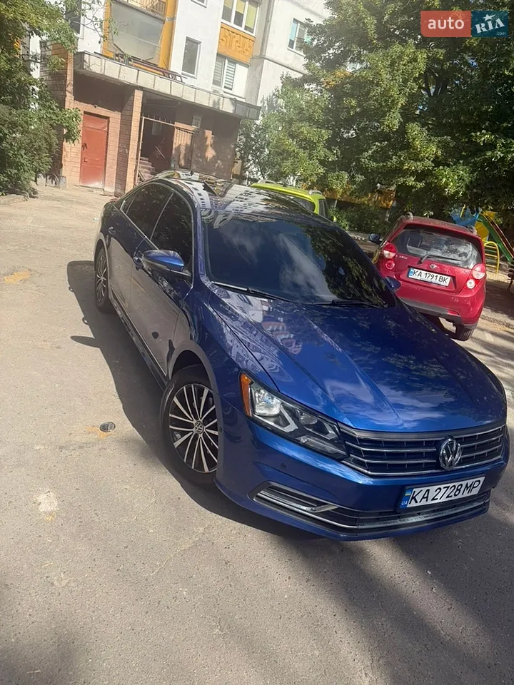2017 Volkswagen Passat - мініатюра 25