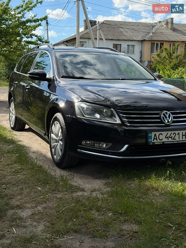 2011 Volkswagen Passat - мініатюра 16