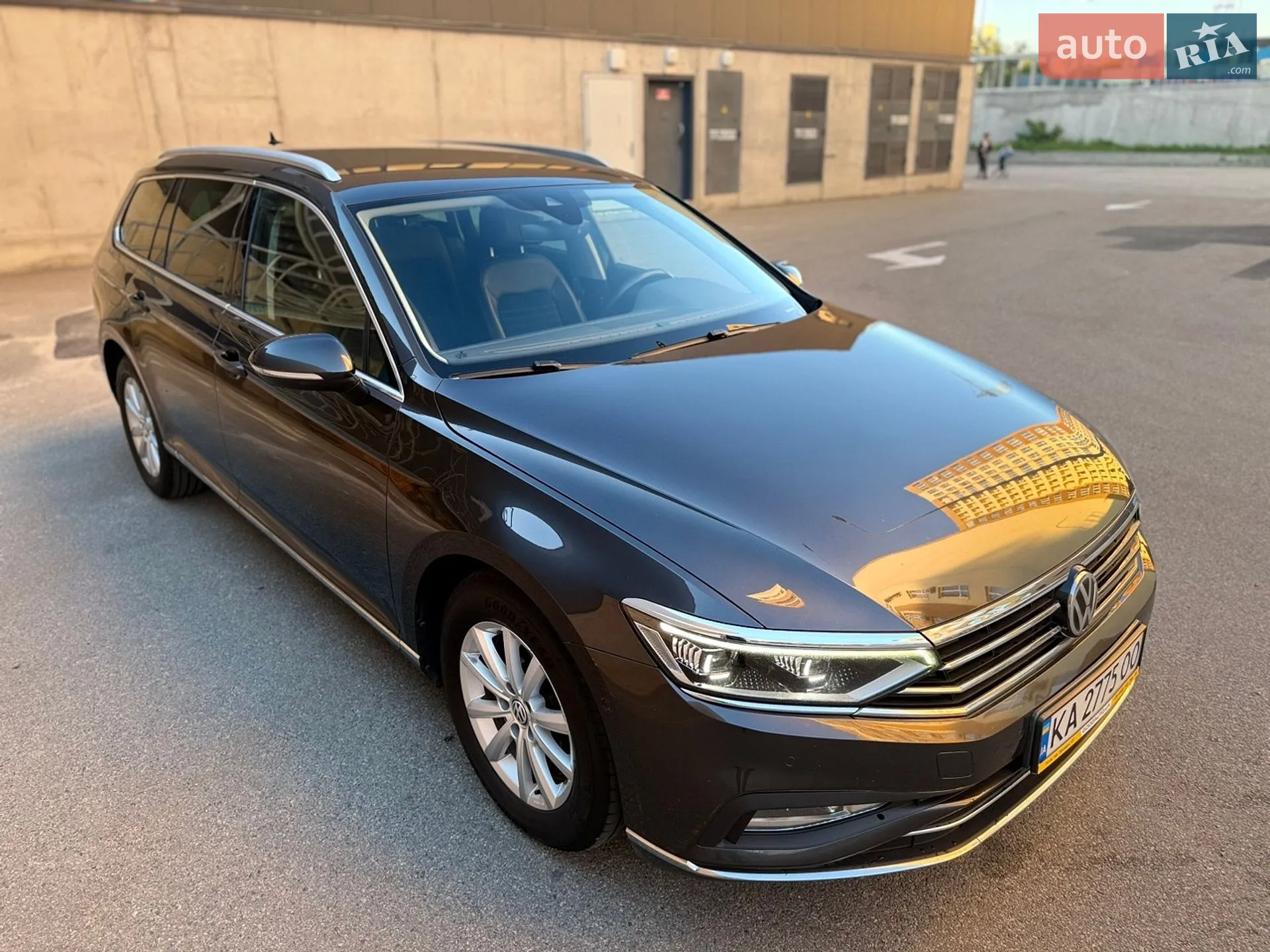 2019 Volkswagen Passat - мініатюра 2