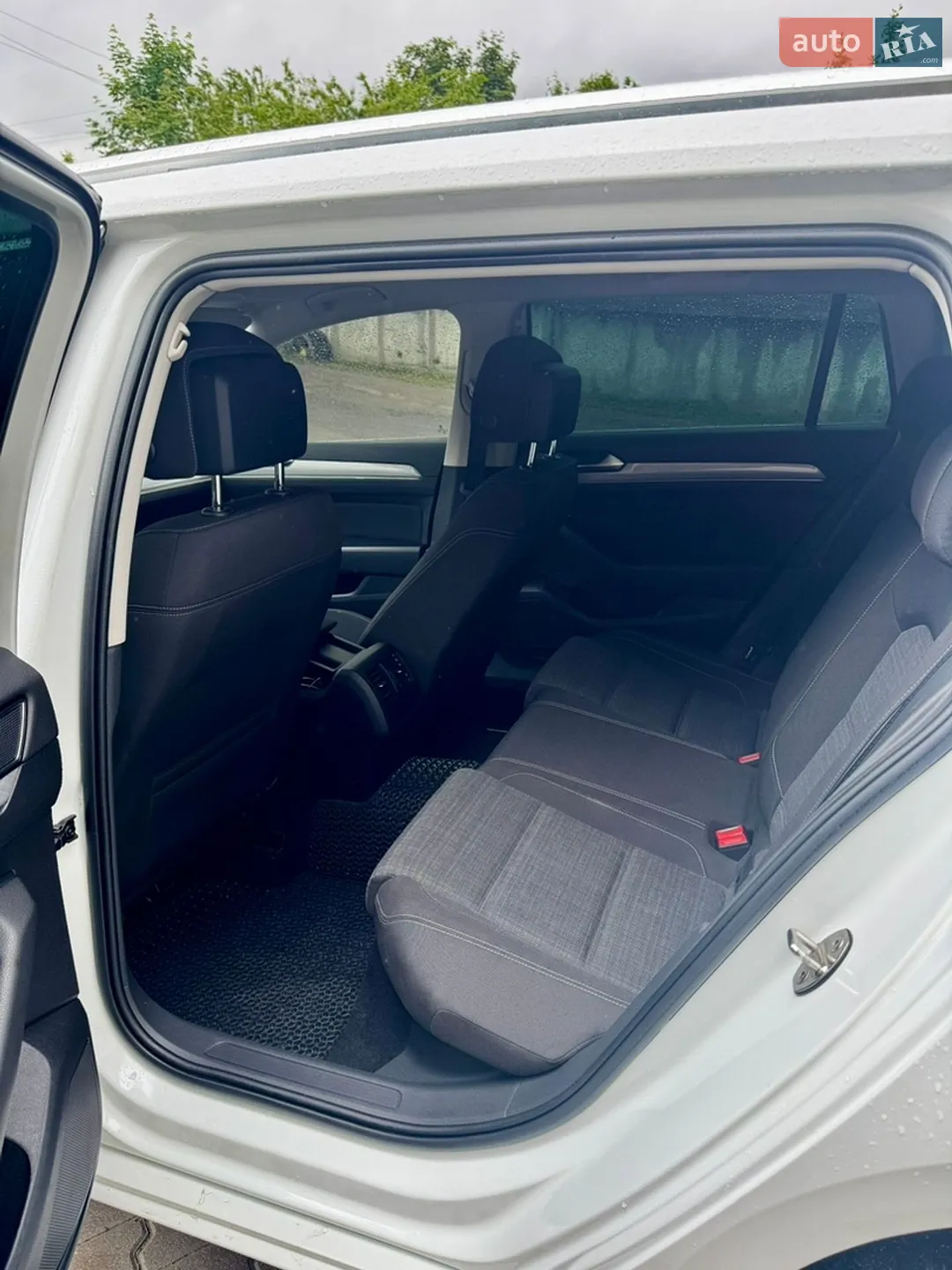 2021 Volkswagen Passat - мініатюра 10