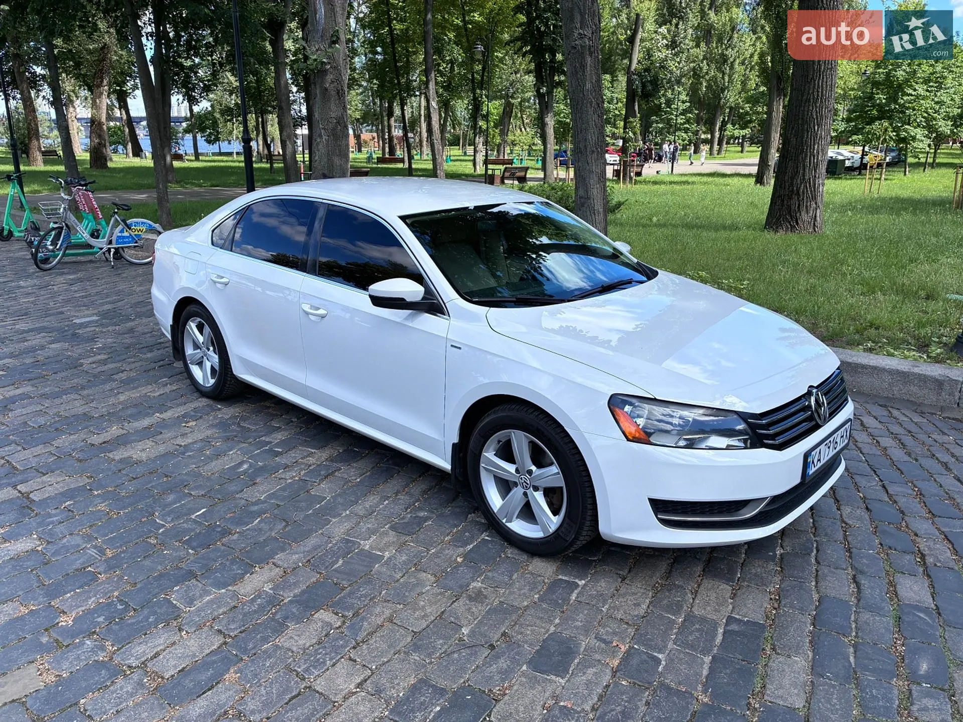 2012 Volkswagen Passat - мініатюра 4