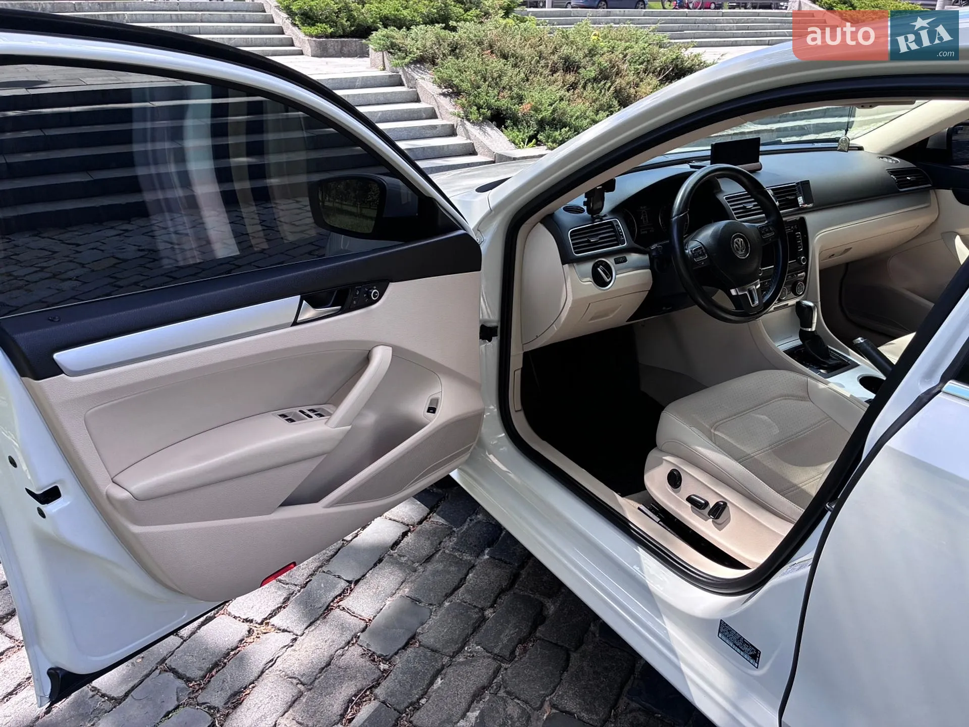 2012 Volkswagen Passat - мініатюра 18