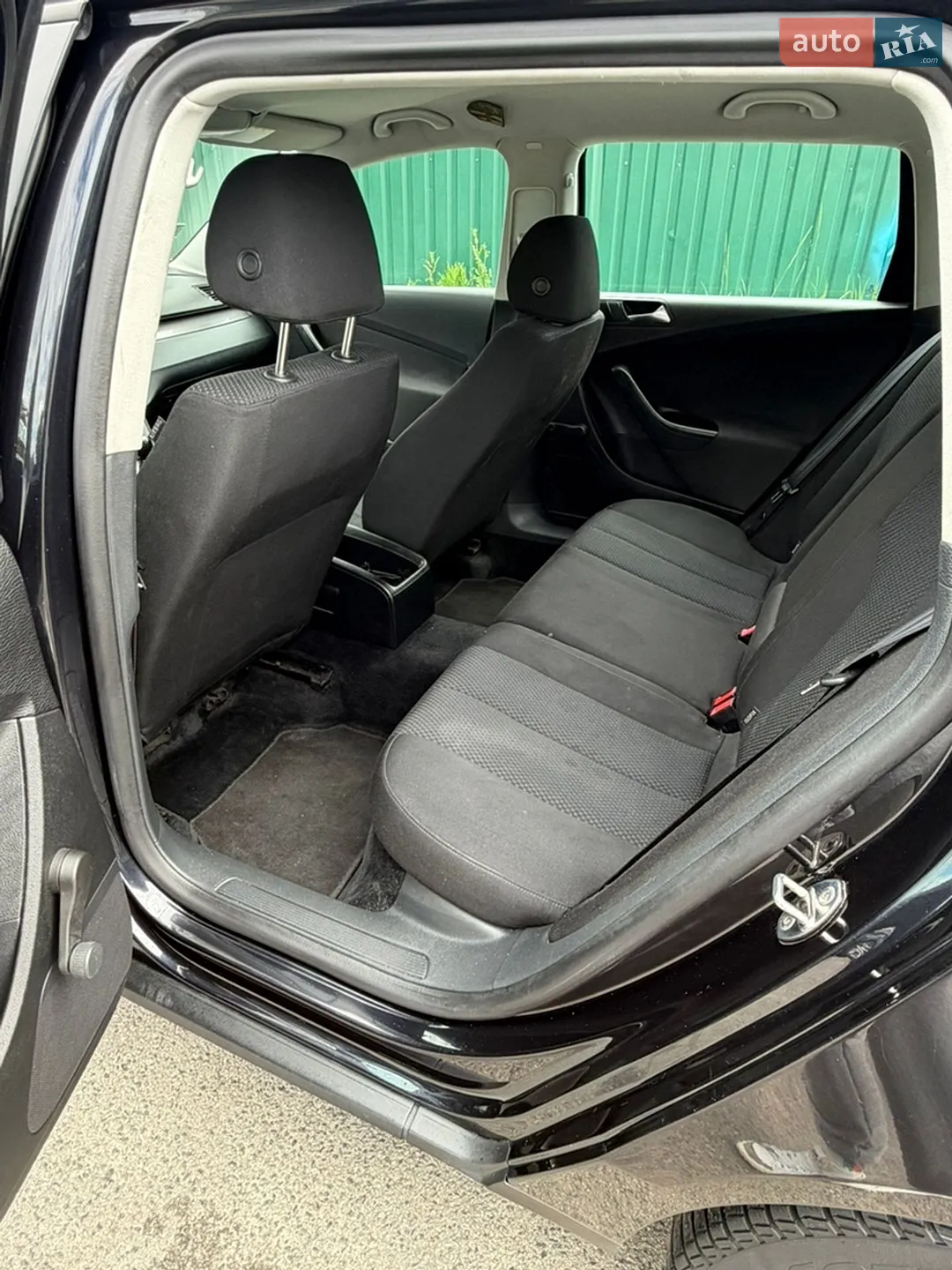 Volkswagen Passat 2009 VIN WVWZZZ3CZAE008190 фото оголошення 16 з 27