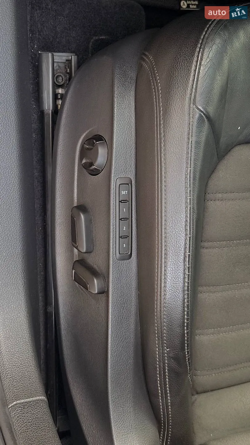 2014 Volkswagen Passat - мініатюра 18