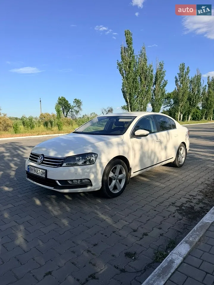 2012 Volkswagen Passat - мініатюра 14