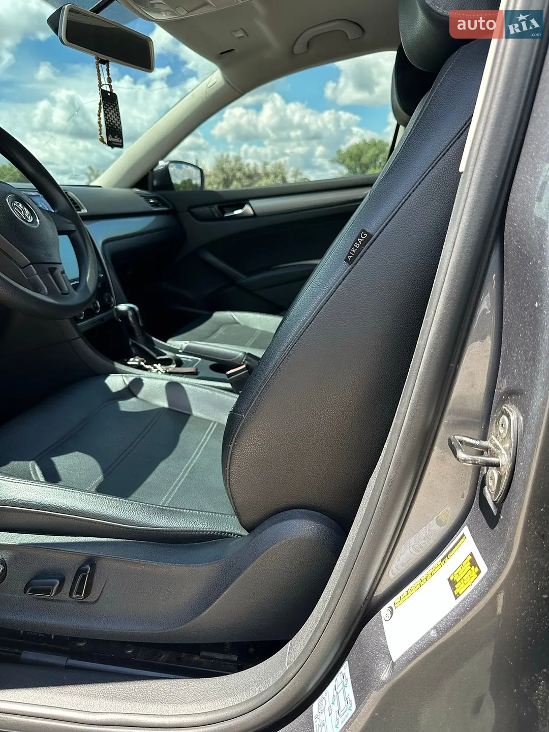 2013 Volkswagen Passat - мініатюра 4