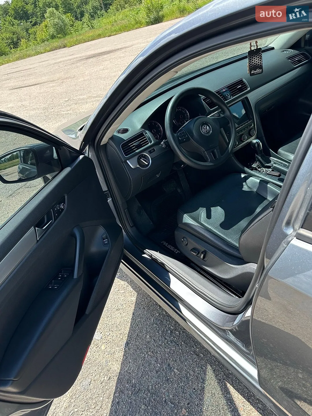 2013 Volkswagen Passat - мініатюра 30
