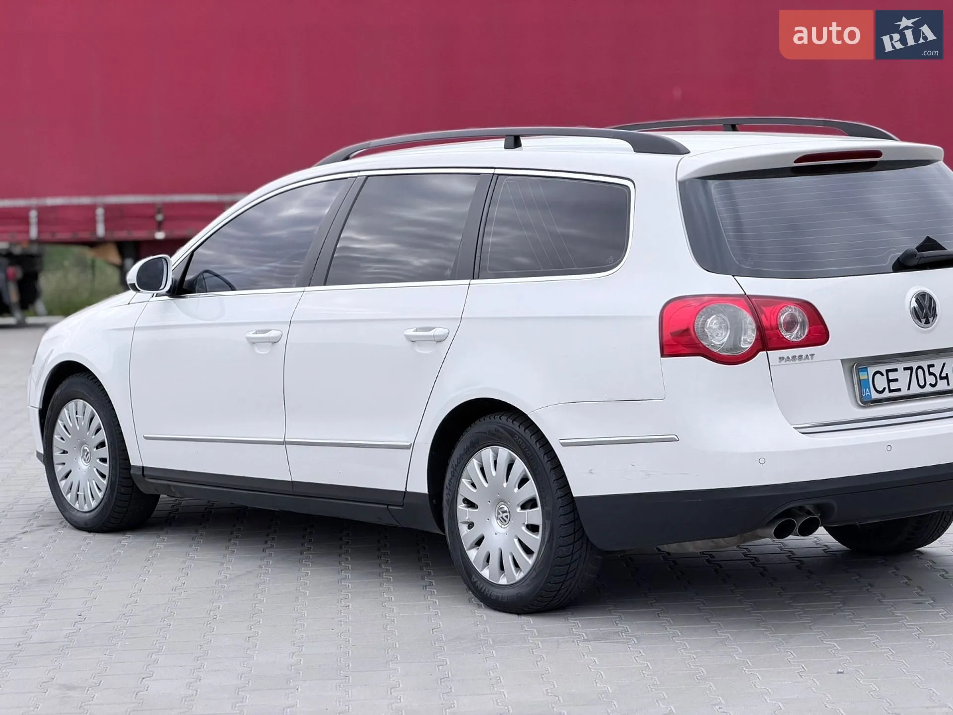 2010 Volkswagen Passat - мініатюра 22