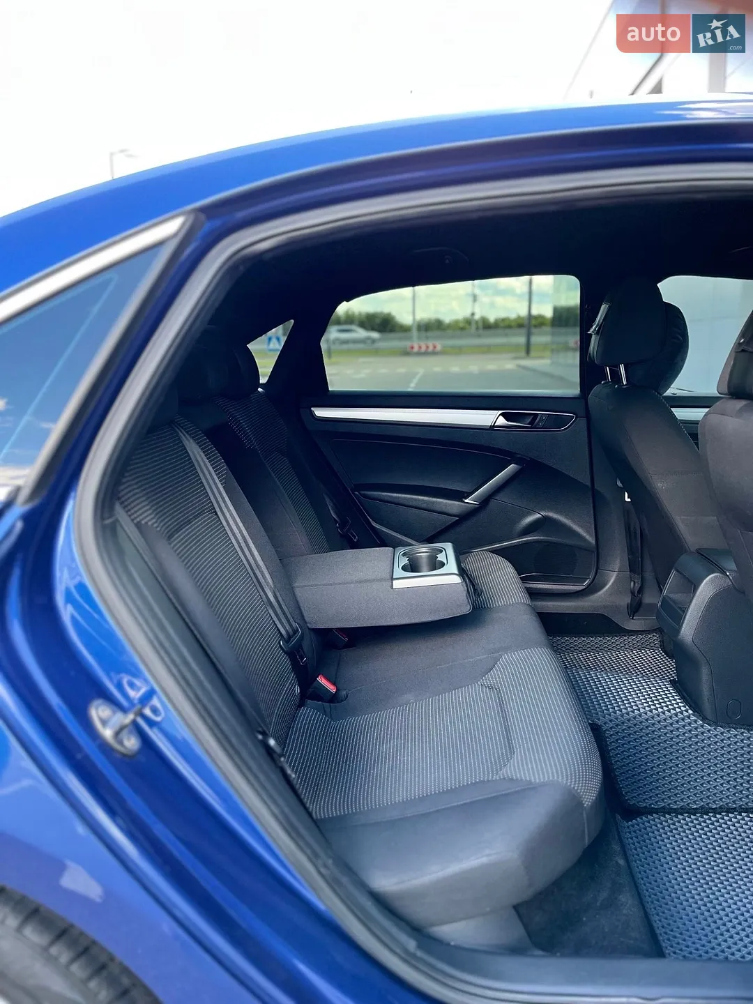 2017 Volkswagen Passat - мініатюра 21