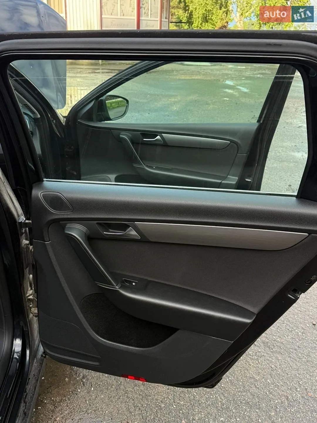2011 Volkswagen Passat - мініатюра 16