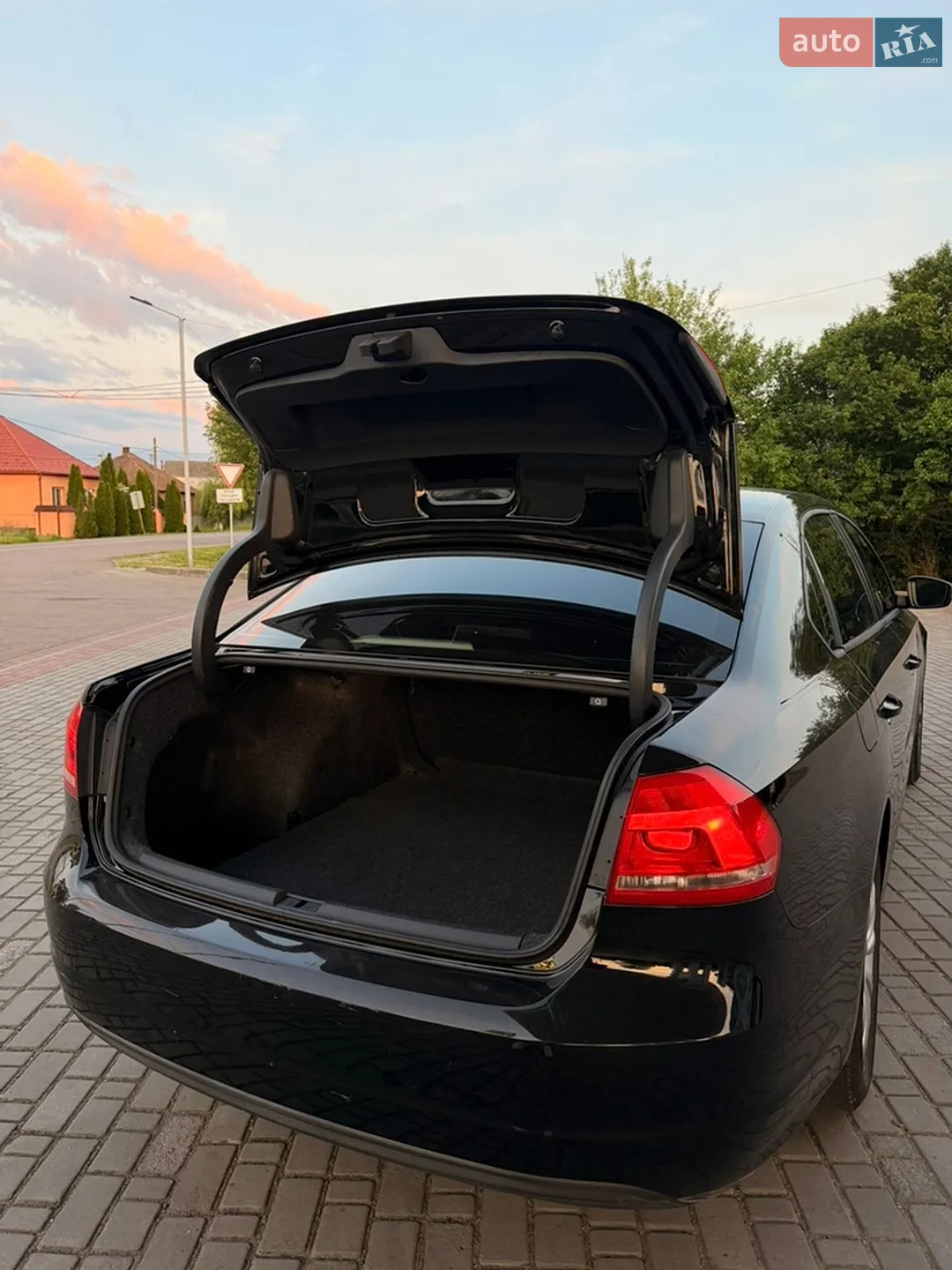 2014 Volkswagen Passat - мініатюра 9