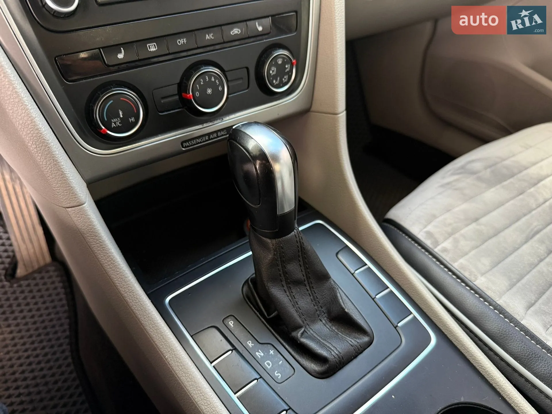 2013 Volkswagen Passat - мініатюра 9