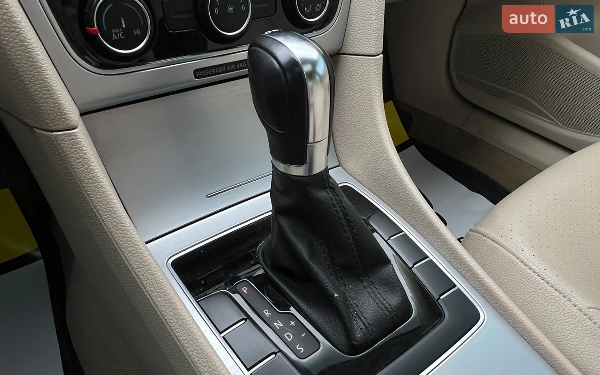 2012 Volkswagen Passat - мініатюра 14