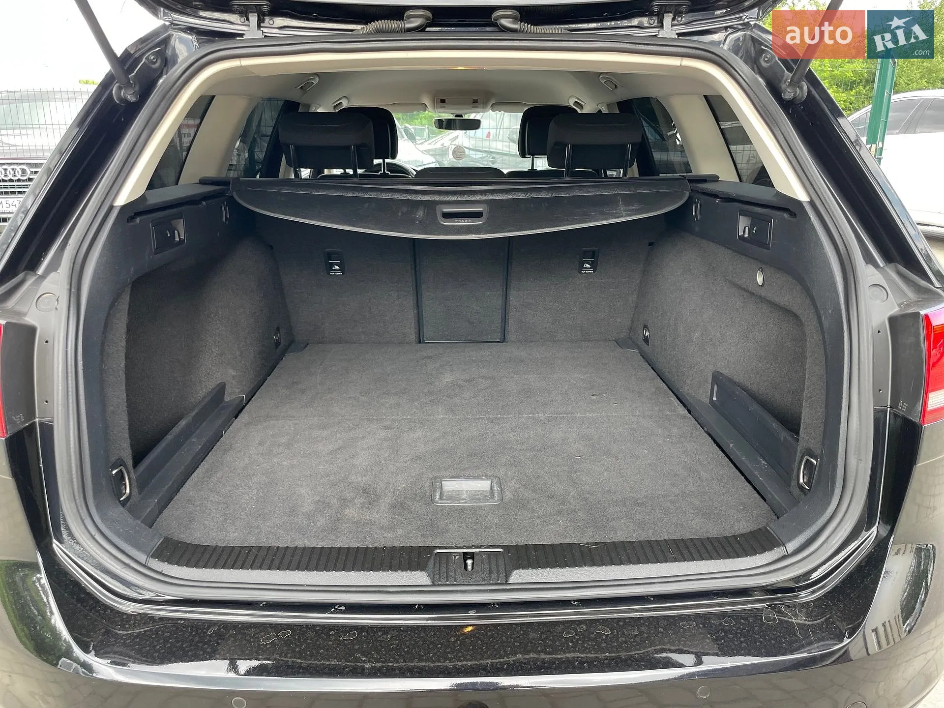 2015 Volkswagen Passat - мініатюра 28