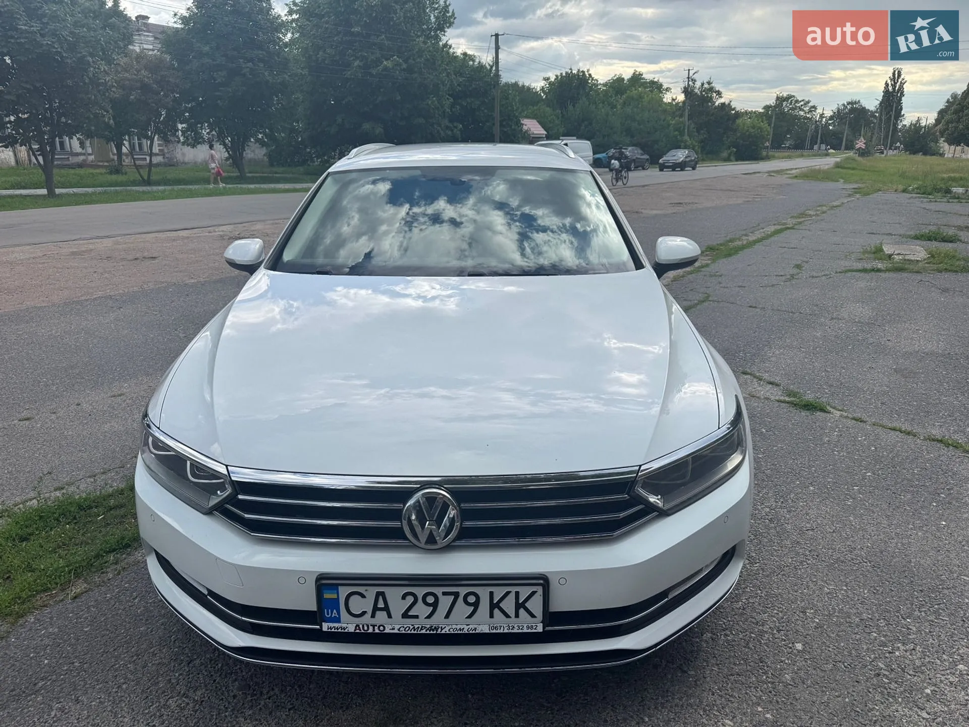 2017 Volkswagen Passat - фото 1