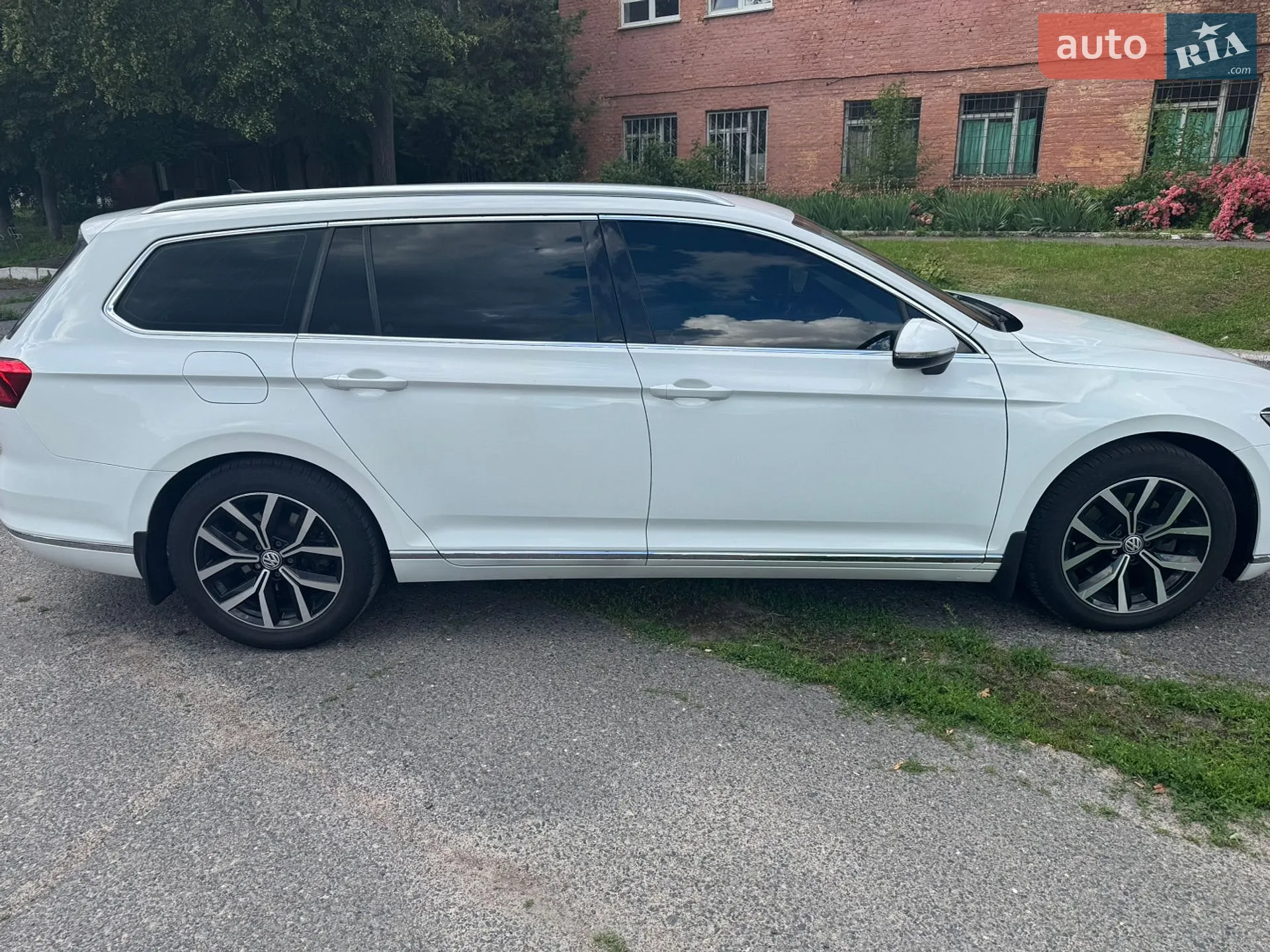 2017 Volkswagen Passat - мініатюра 6