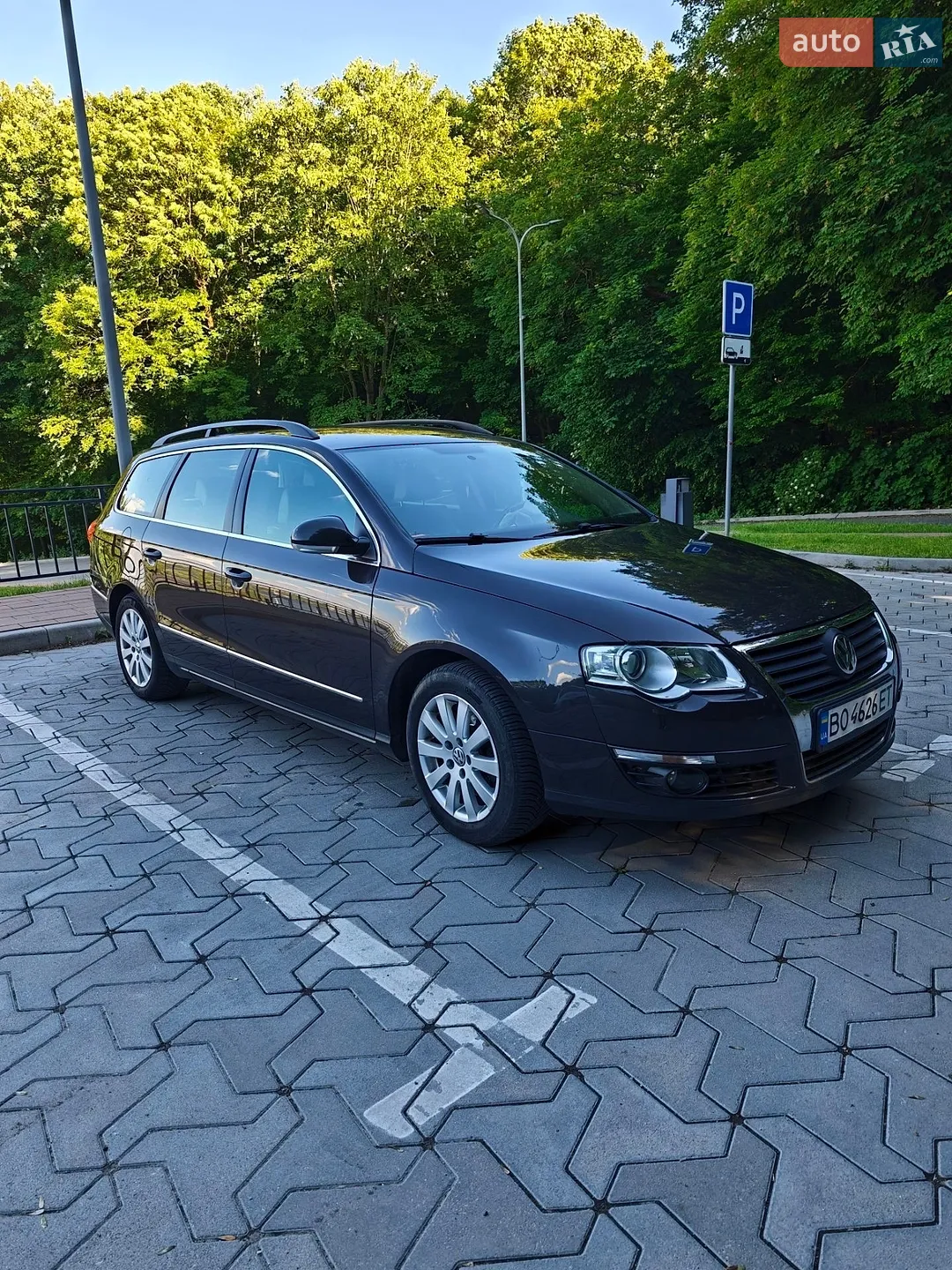 2010 Volkswagen Passat - мініатюра 31