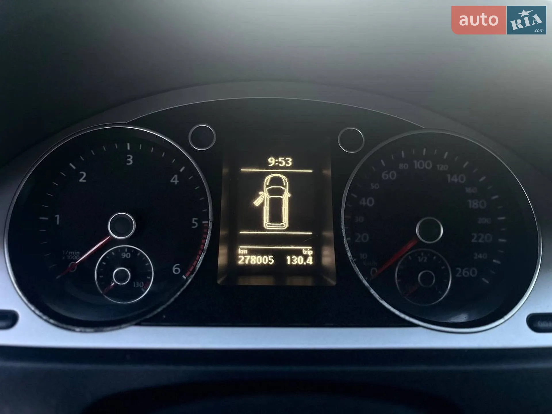2010 Volkswagen Passat - мініатюра 26