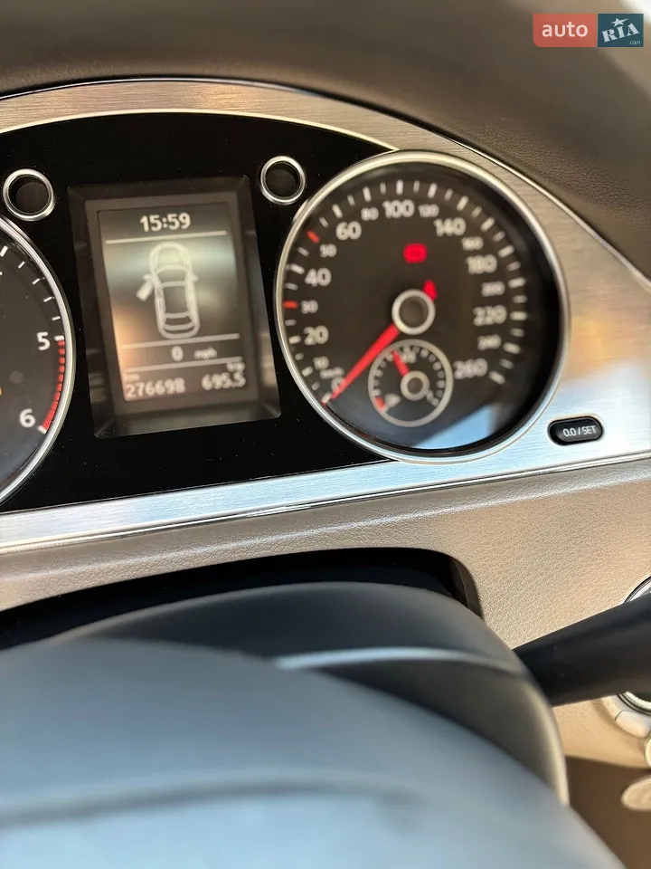 2011 Volkswagen Passat - мініатюра 12