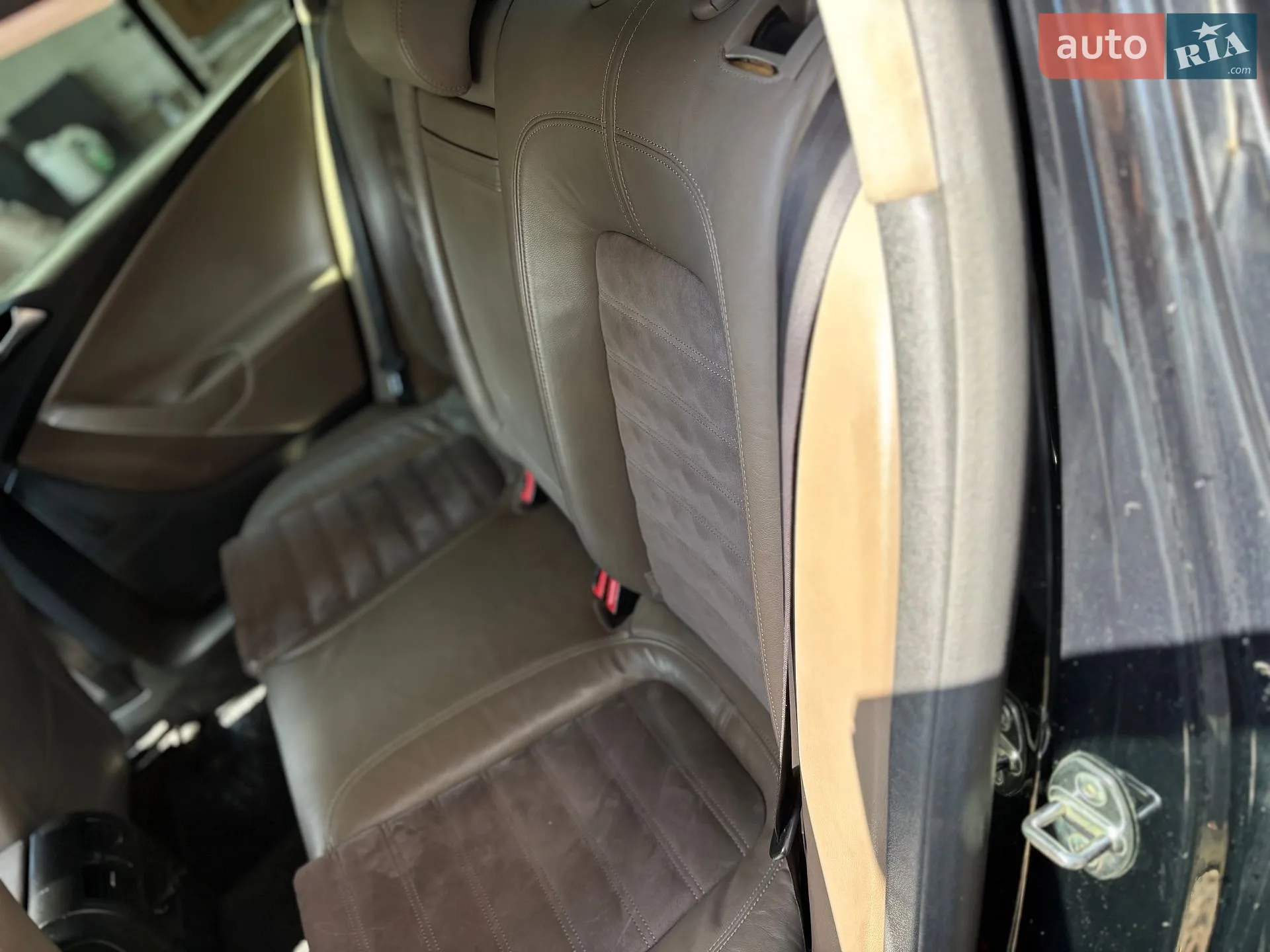 2010 Volkswagen Passat - мініатюра 5