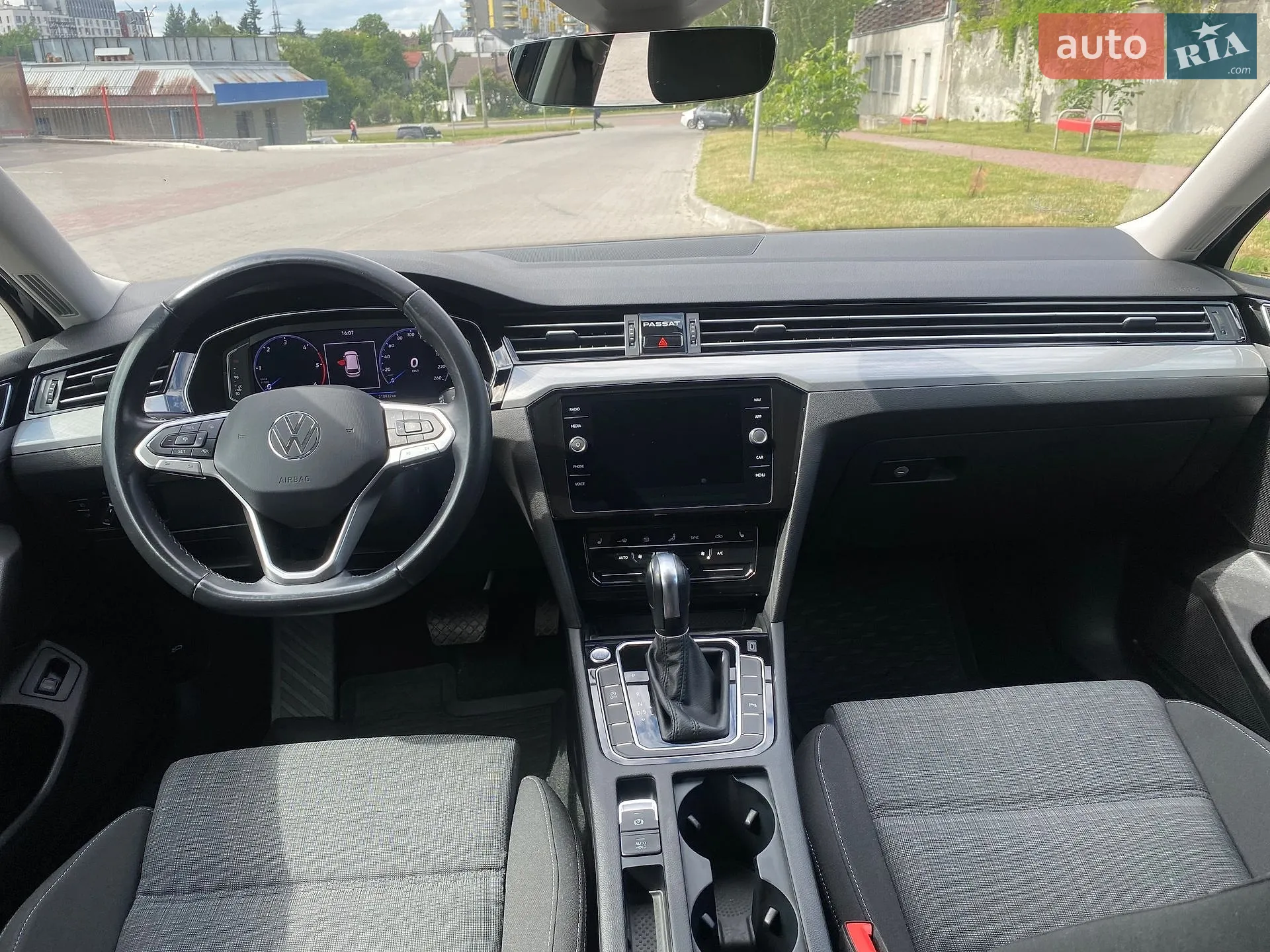 2020 Volkswagen Passat - мініатюра 33