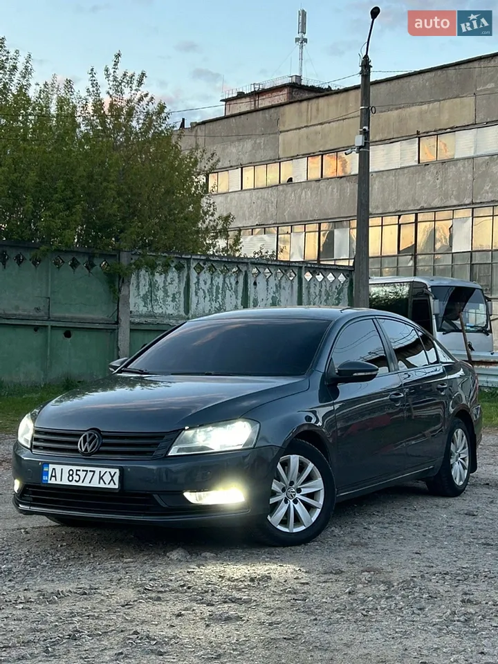 2012 Volkswagen Passat - мініатюра 18