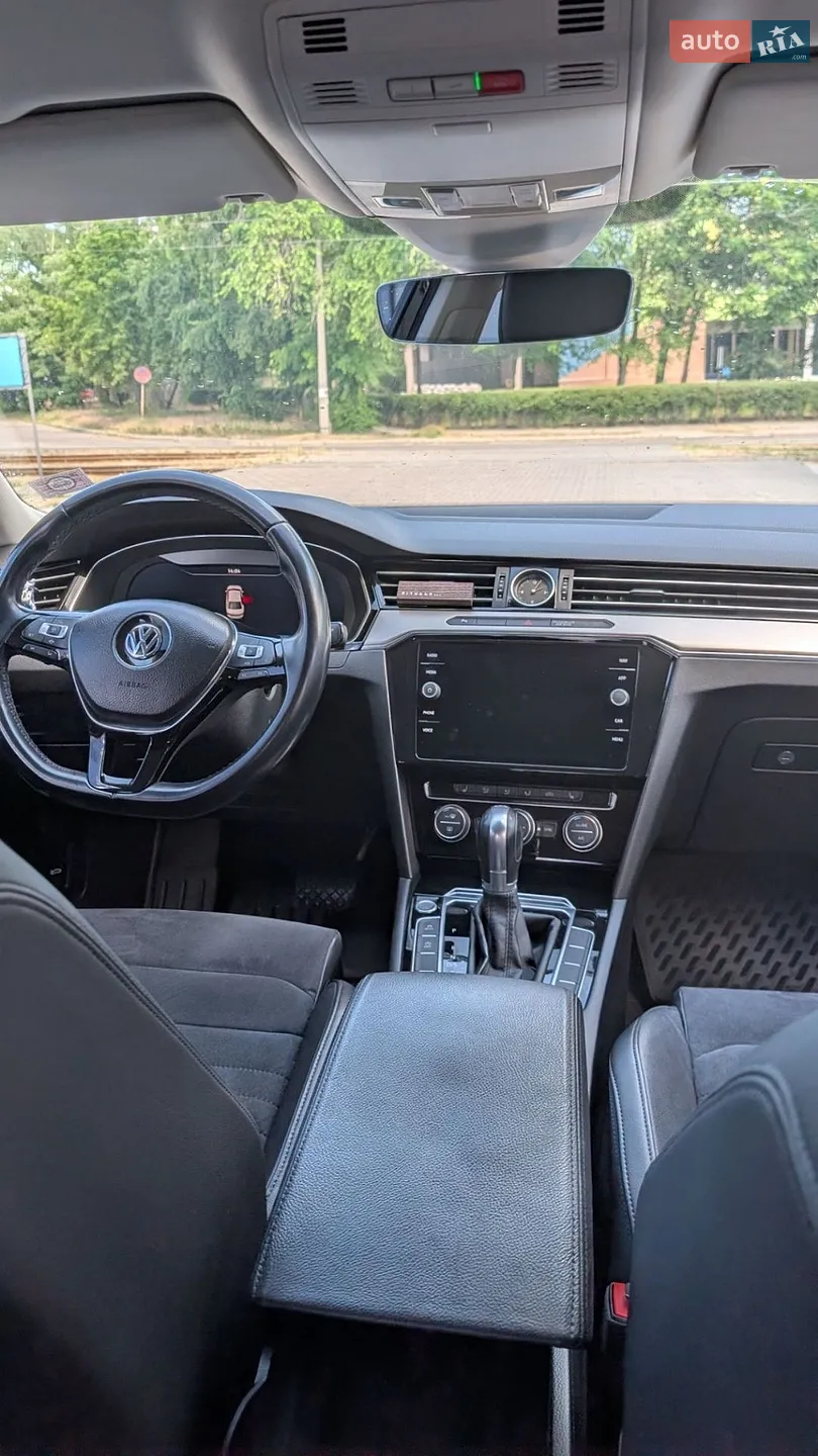 2019 Volkswagen Passat - мініатюра 14