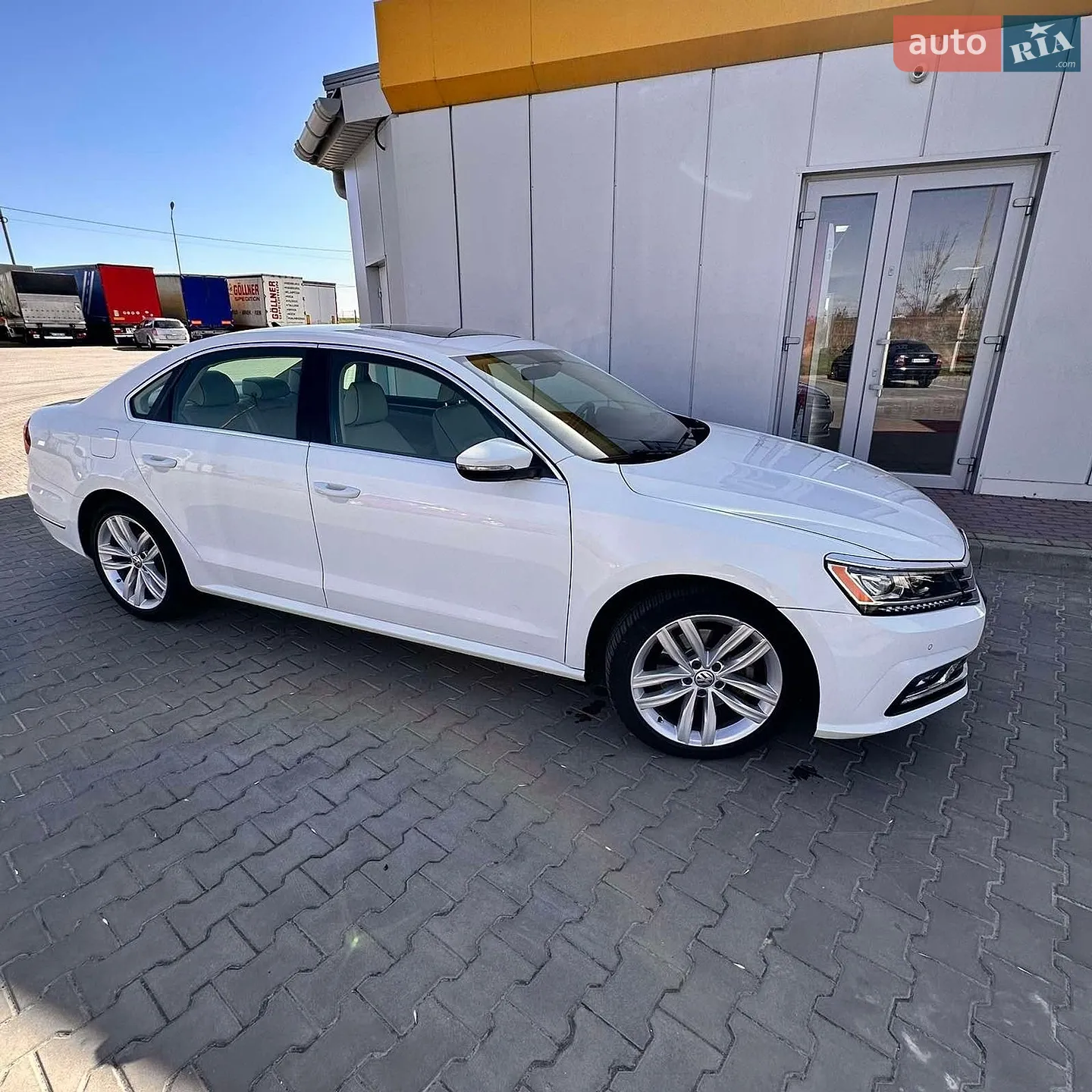 2017 Volkswagen Passat - мініатюра 5