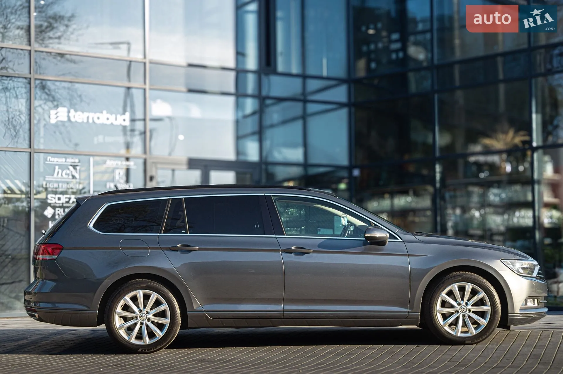 2016 Volkswagen Passat - мініатюра 5