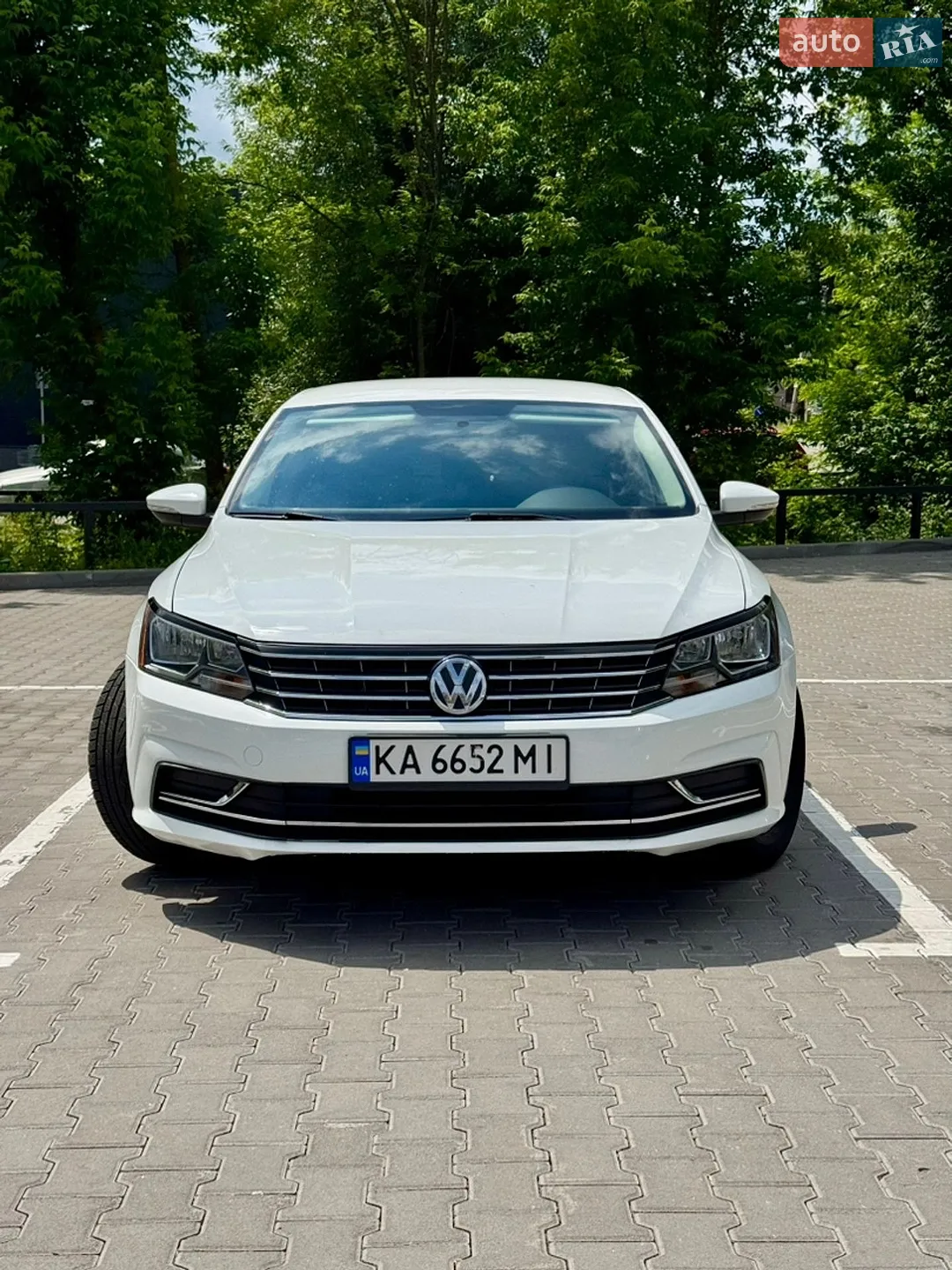 2017 Volkswagen Passat - мініатюра 2