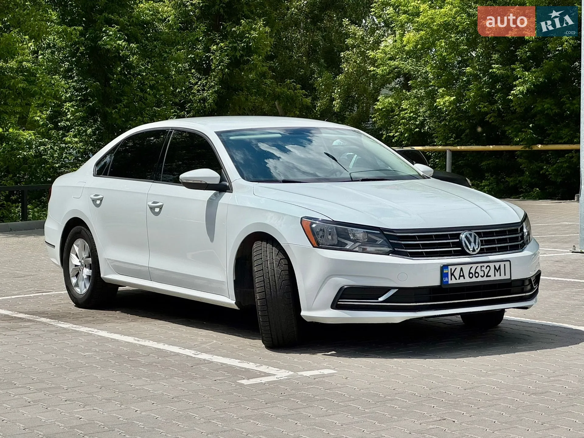 2017 Volkswagen Passat - мініатюра 3