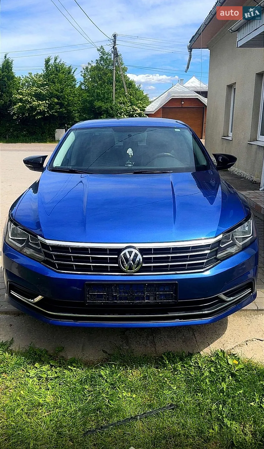 2017 Volkswagen Passat - мініатюра 2