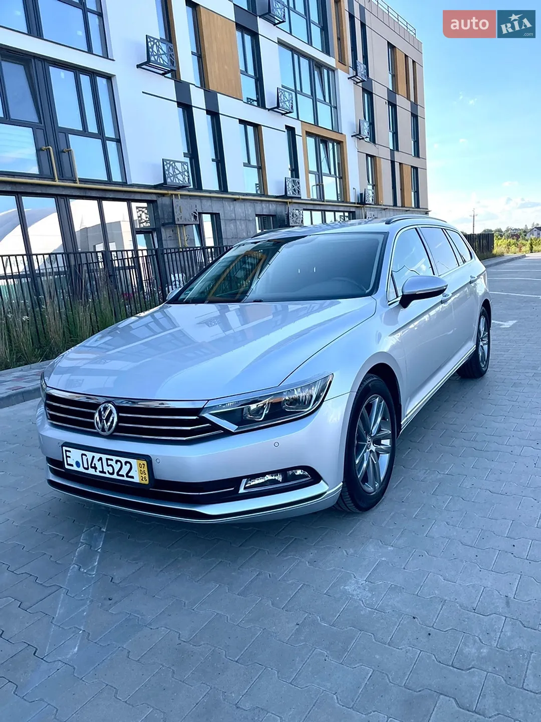 2017 Volkswagen Passat - мініатюра 3