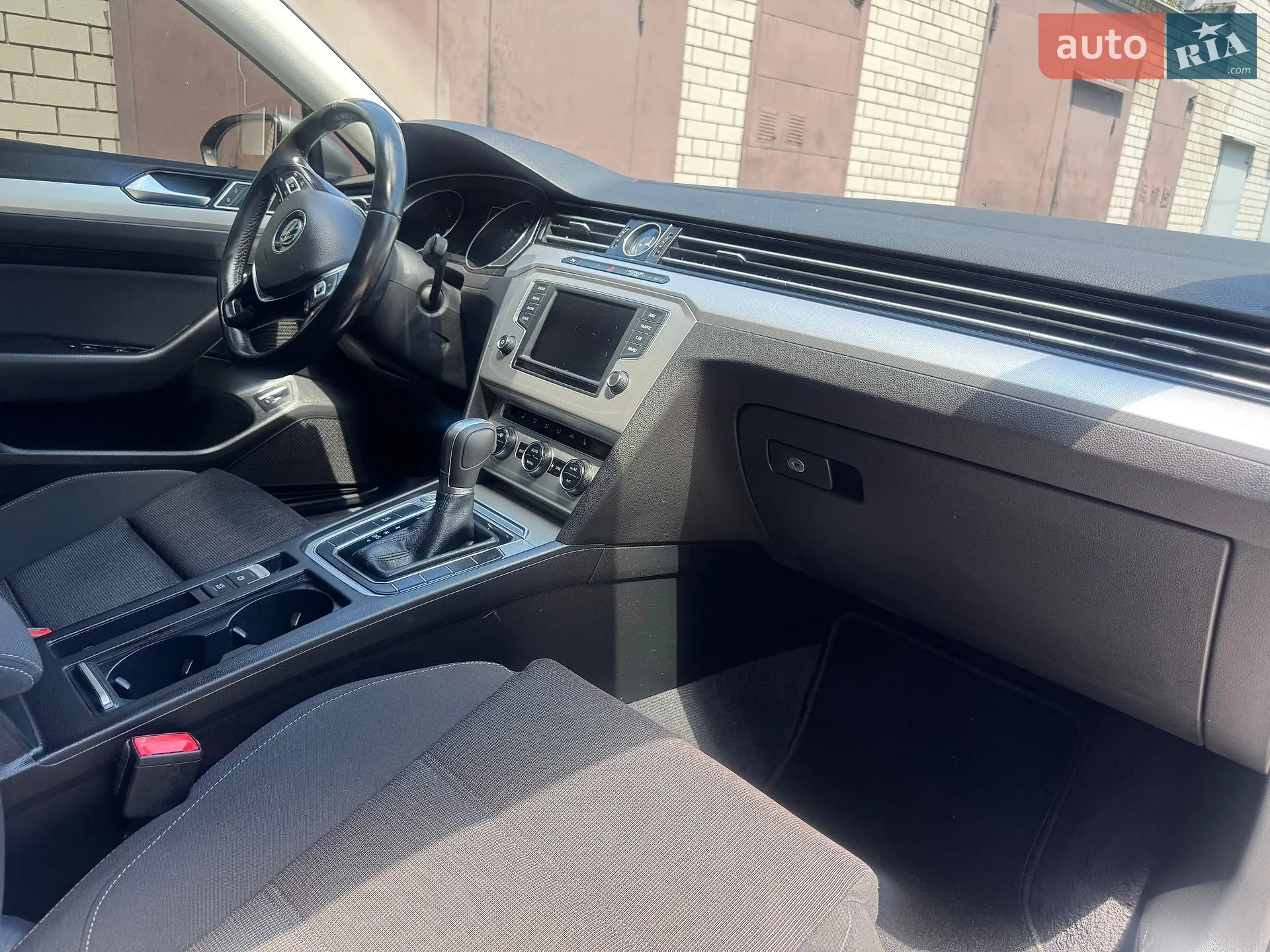 2016 Volkswagen Passat - мініатюра 36