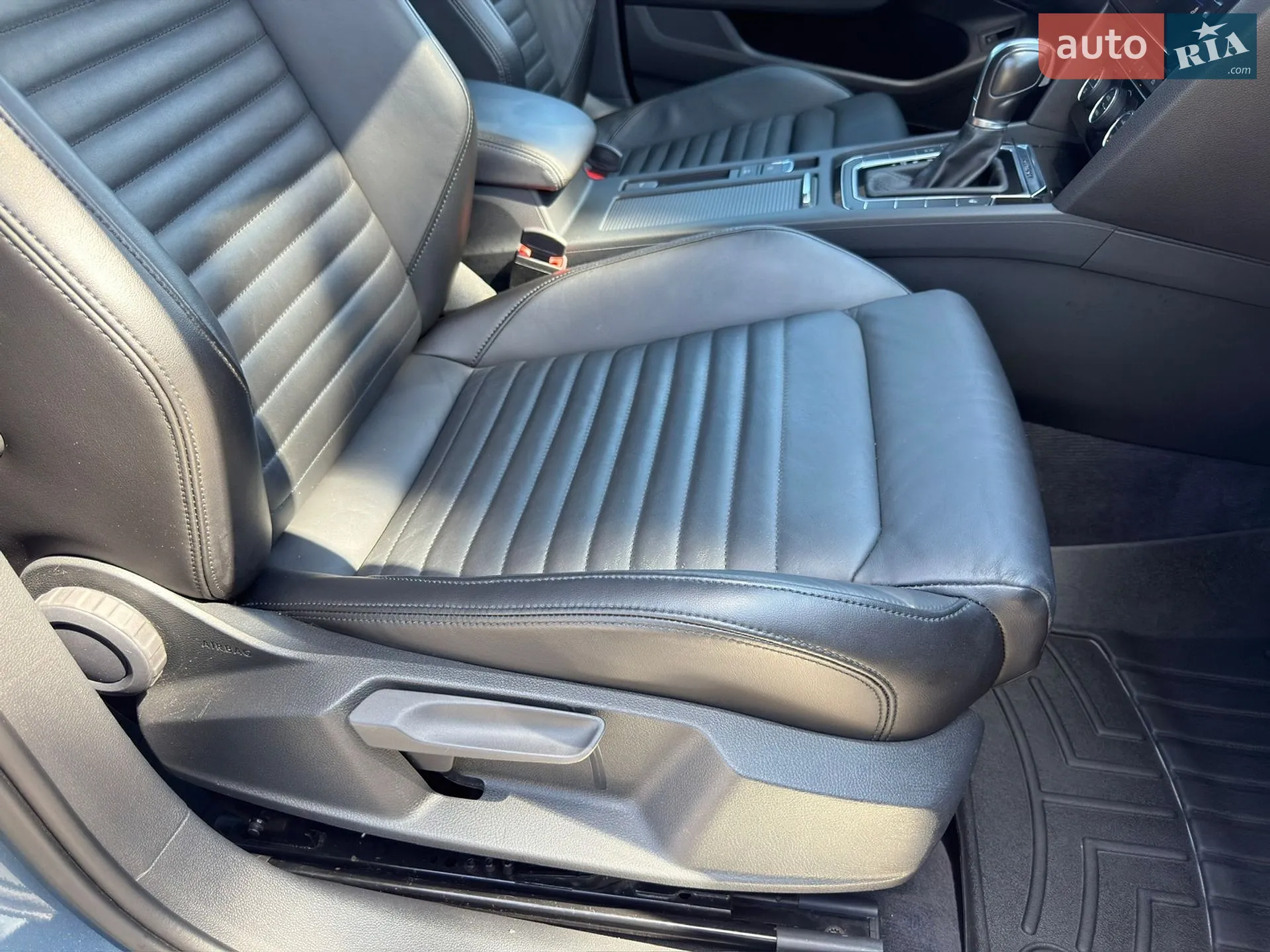 2018 Volkswagen Passat - мініатюра 45