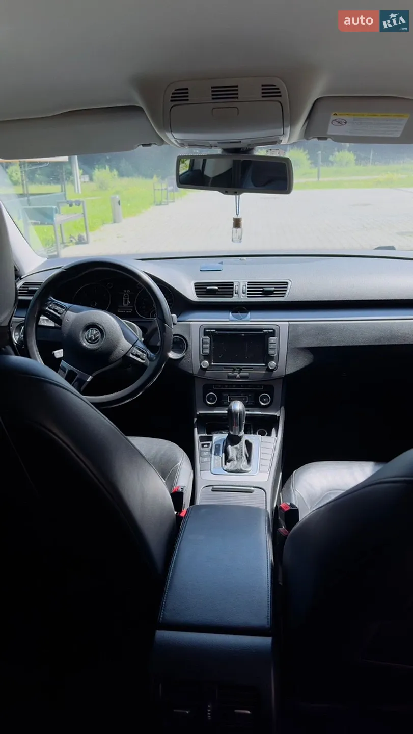 2011 Volkswagen Passat - мініатюра 36