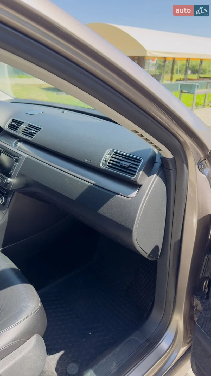 2011 Volkswagen Passat - мініатюра 50