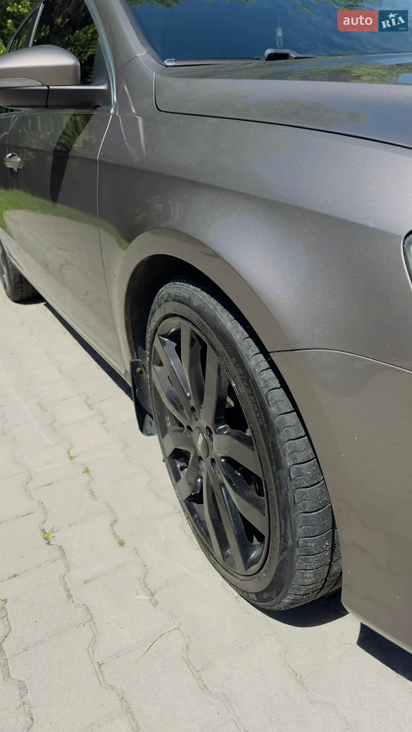 2011 Volkswagen Passat - мініатюра 51