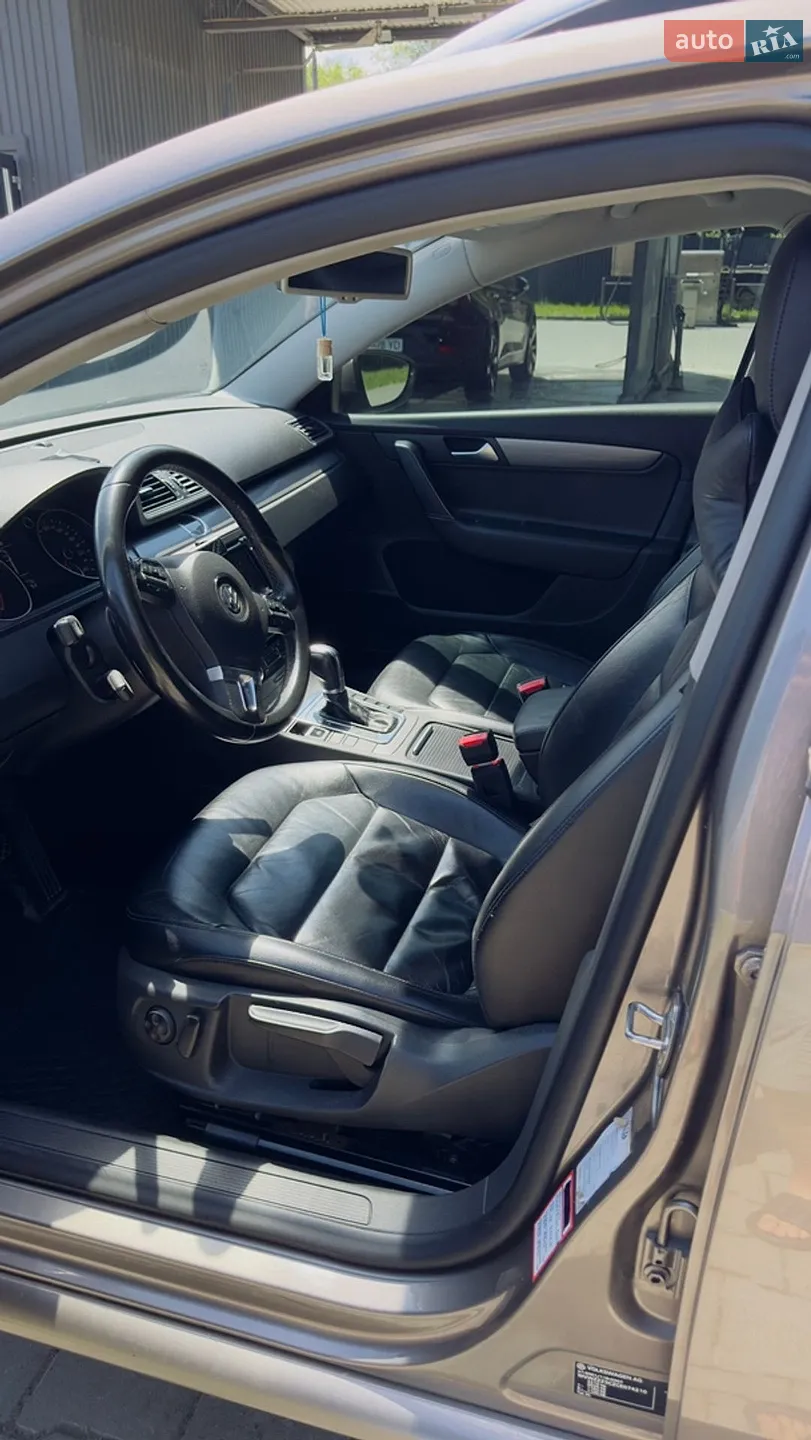 2011 Volkswagen Passat - мініатюра 61