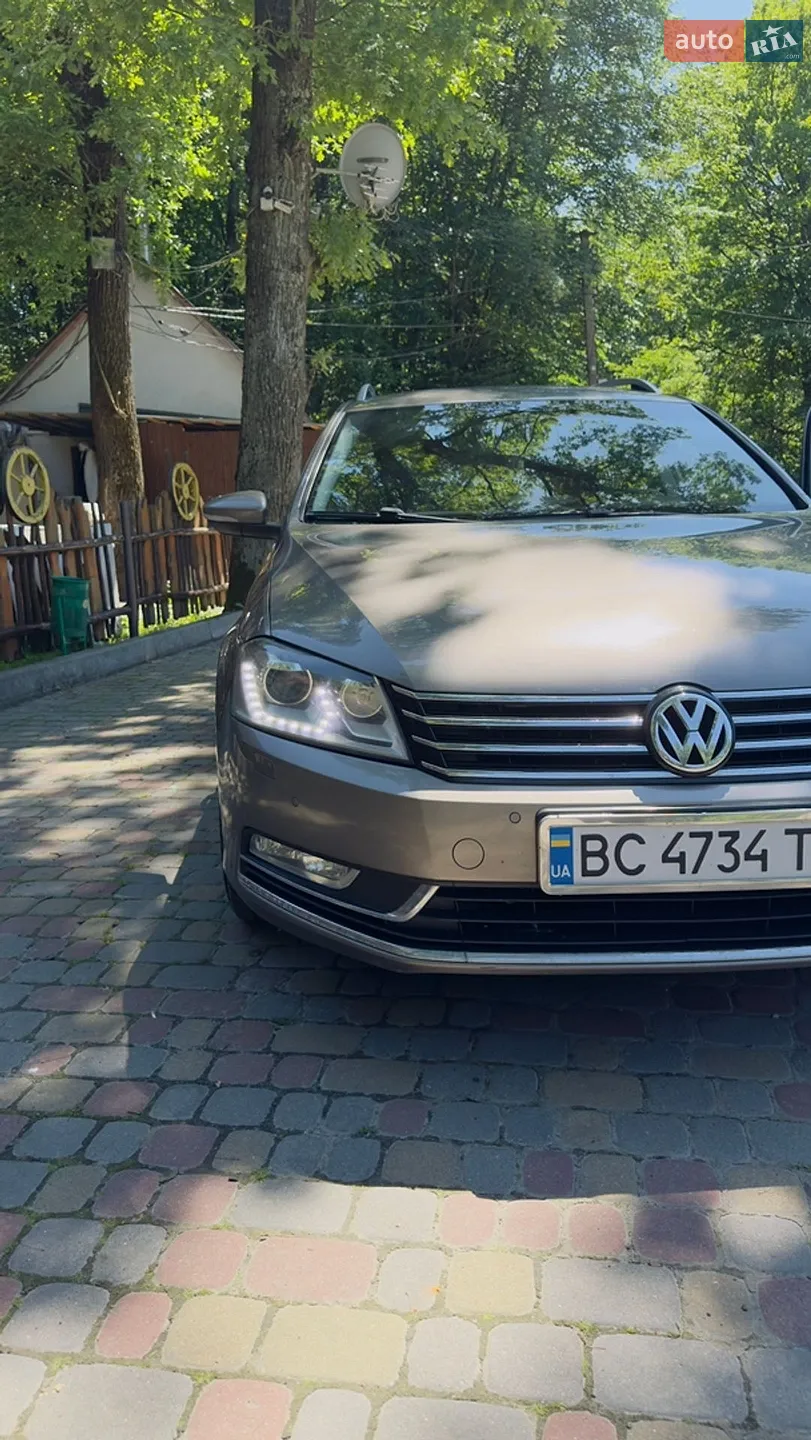 2011 Volkswagen Passat - мініатюра 31