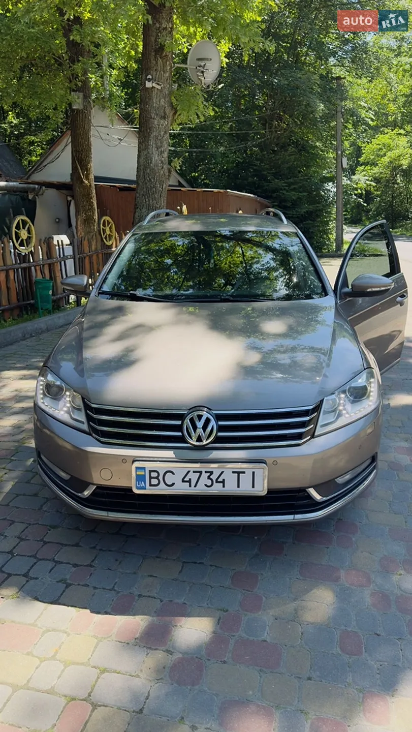 2011 Volkswagen Passat - мініатюра 32