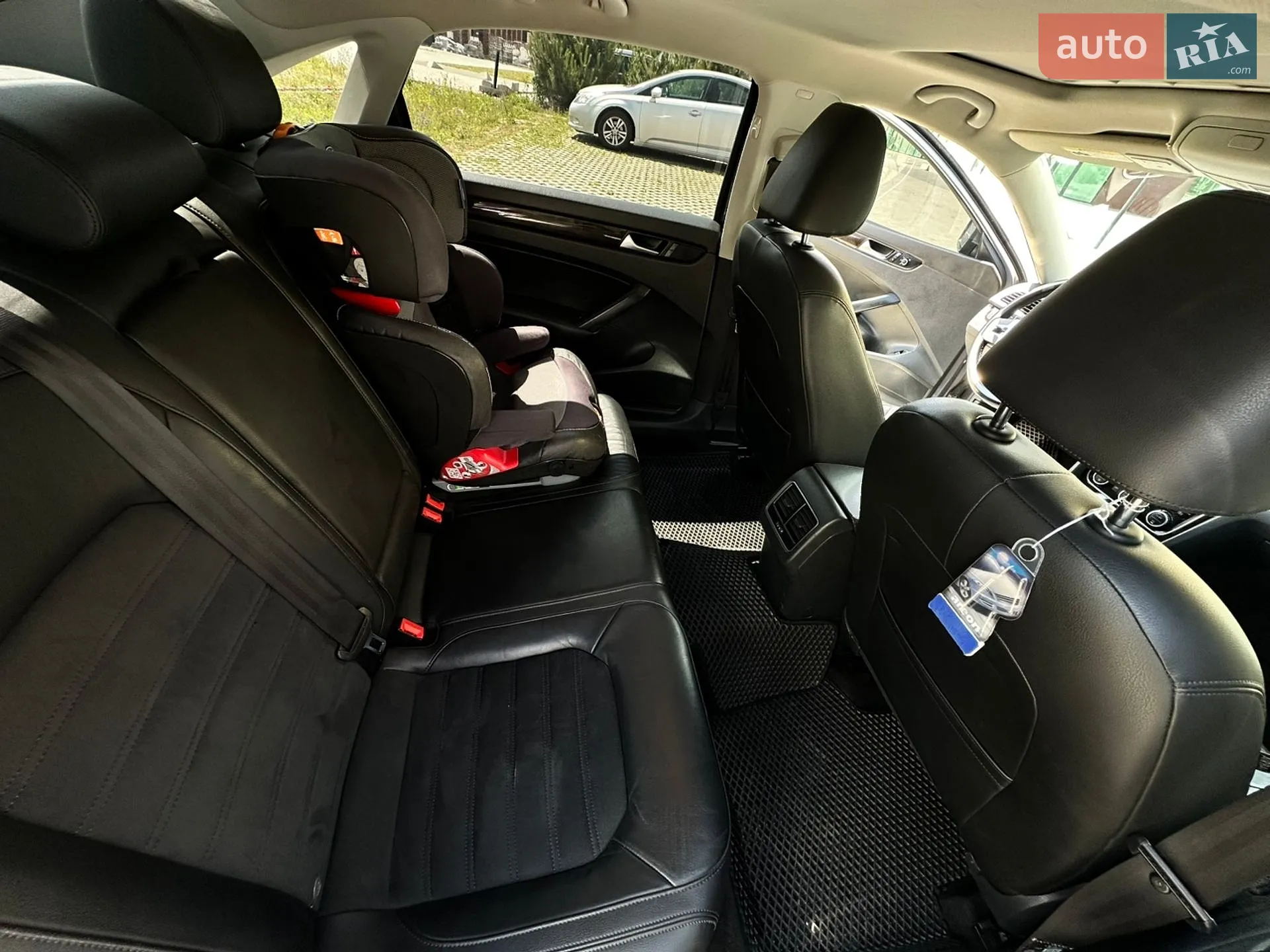 2014 Volkswagen Passat - мініатюра 17