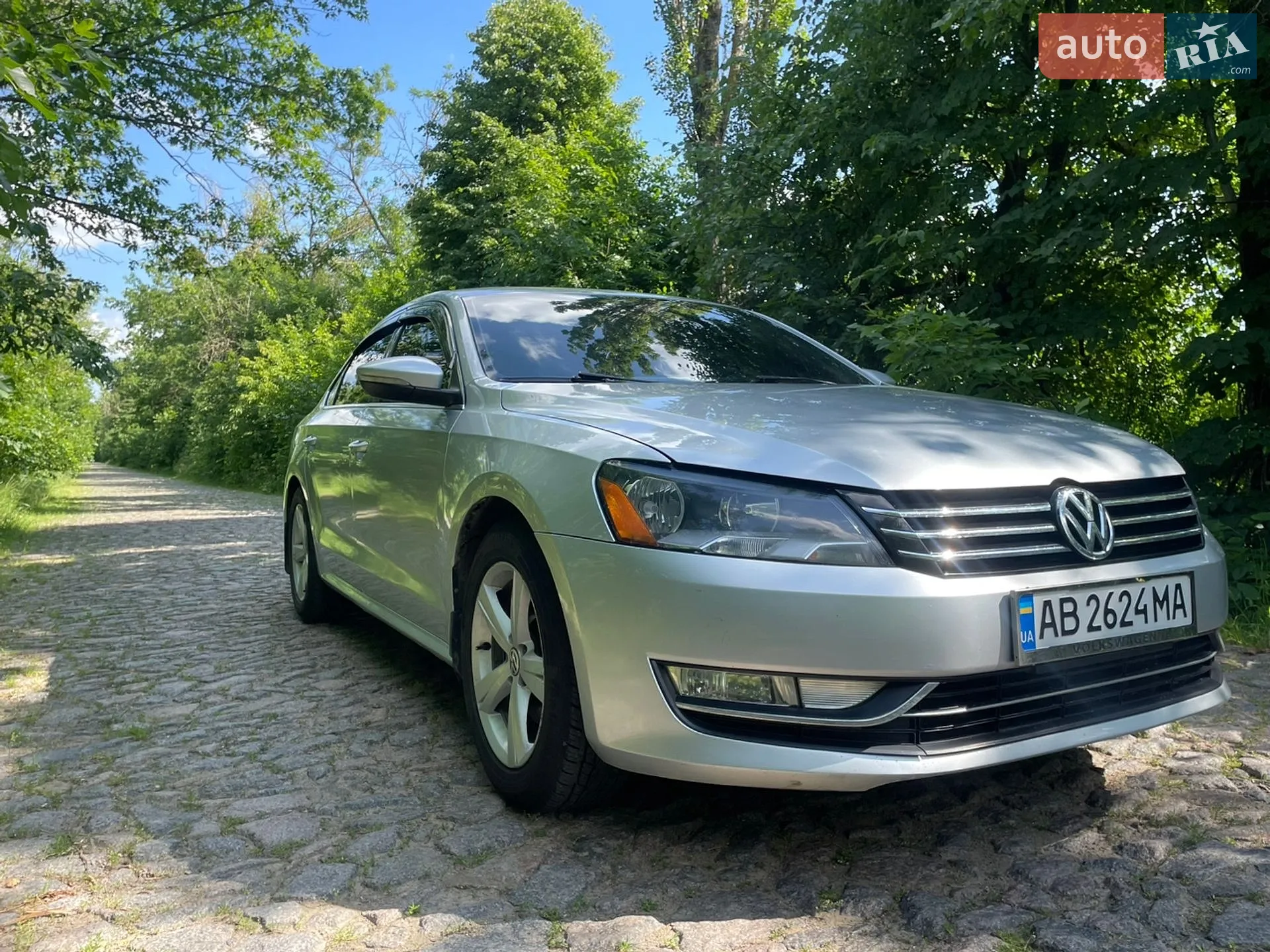 2012 Volkswagen Passat - мініатюра 2