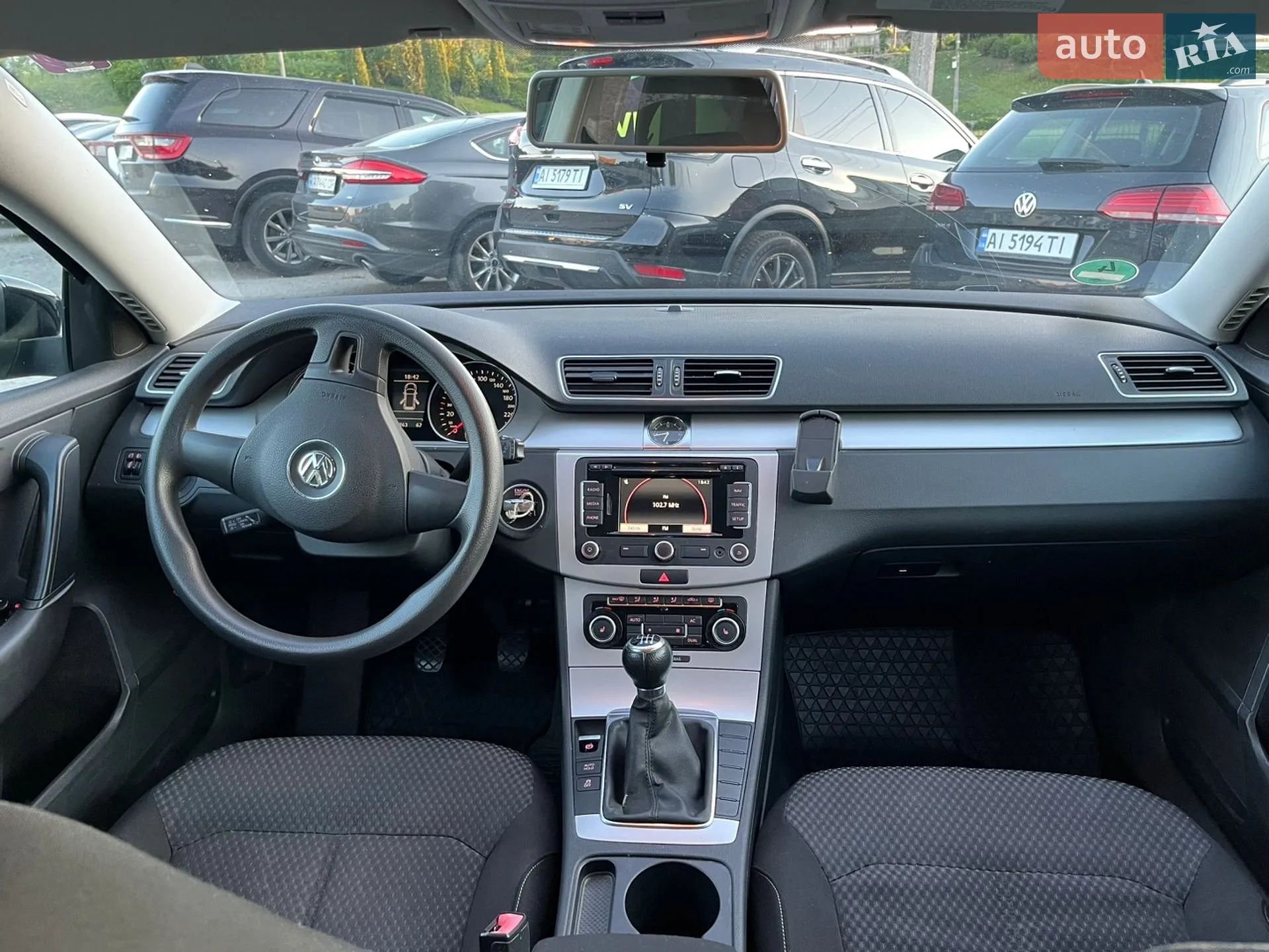 2010 Volkswagen Passat - мініатюра 6