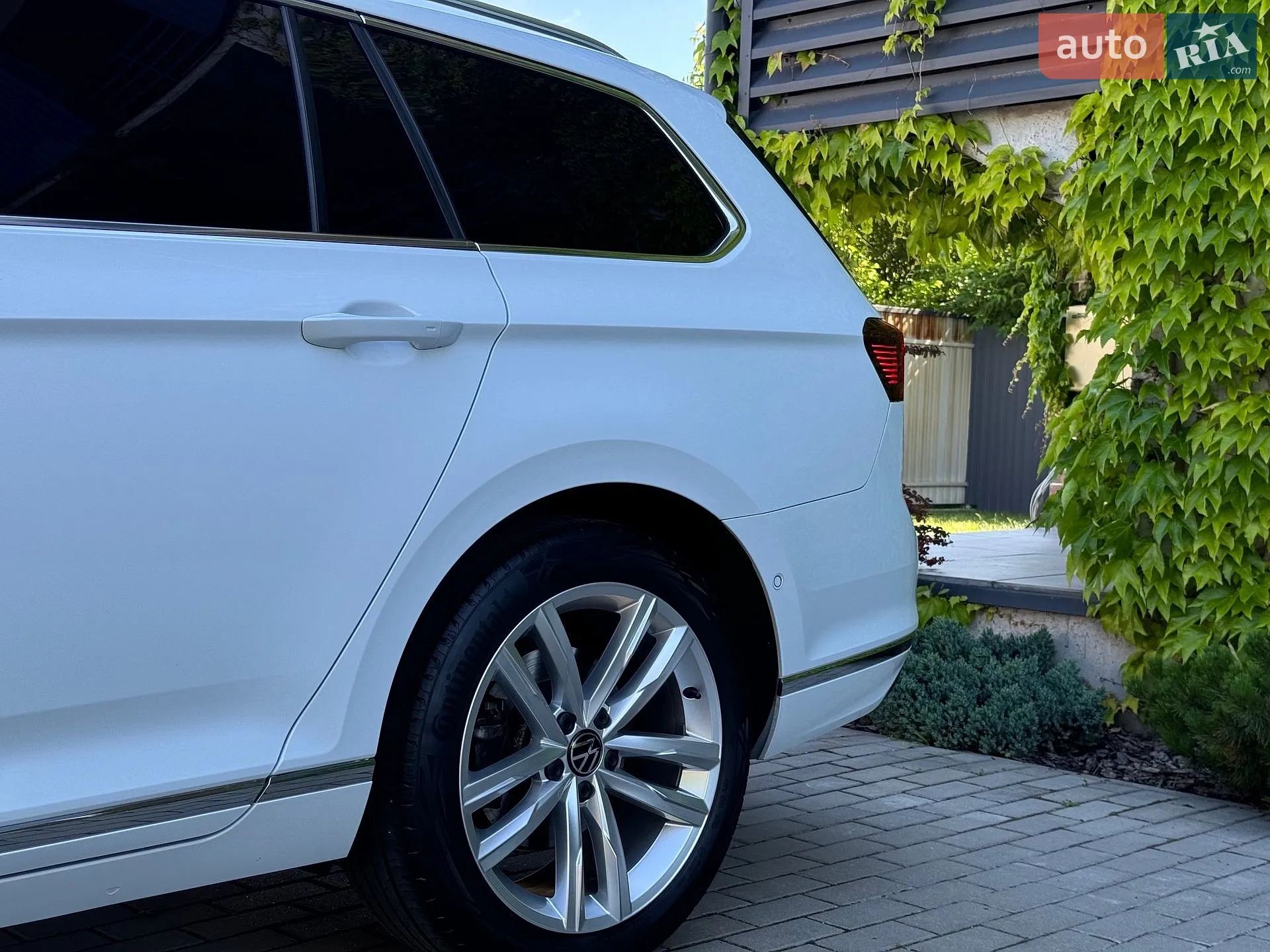 2023 Volkswagen Passat - мініатюра 17